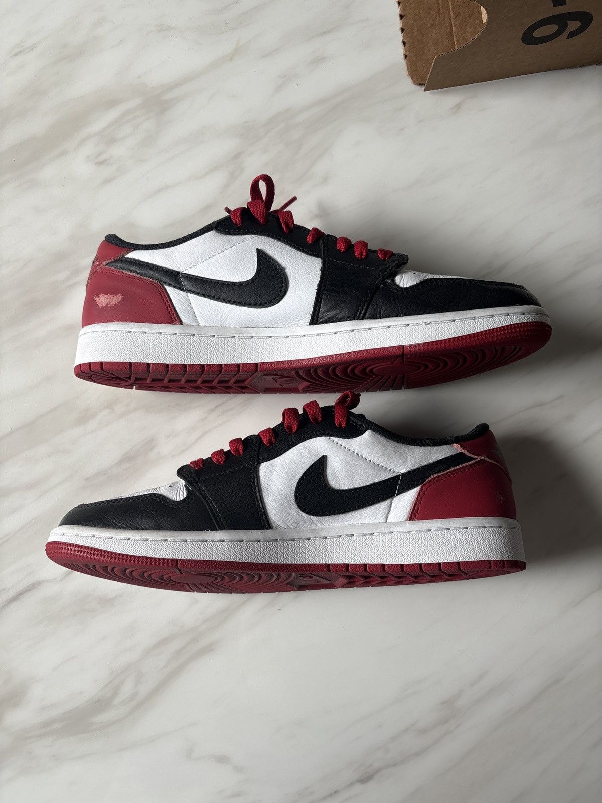 Jordan Brand Jordan 1 Retro Low OG Black Toe Size US 9 / EU 42 - 3 Thumbnail