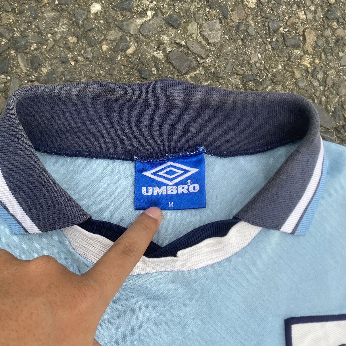 Umbro vintage man city brother jersey noel galagher Size US L / EU 52-54 / 3 - 6 Thumbnail
