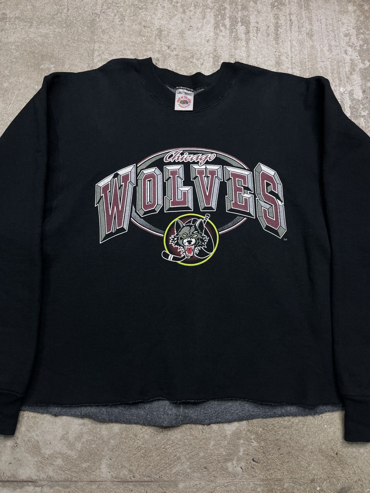 Vintage 1990s CHICAGO WOLVES BOXY ARCHIVE VINTAGE SWEATSHIRT - 1361 Size US M / EU 48-50 / 2 - 2 Thumbnail