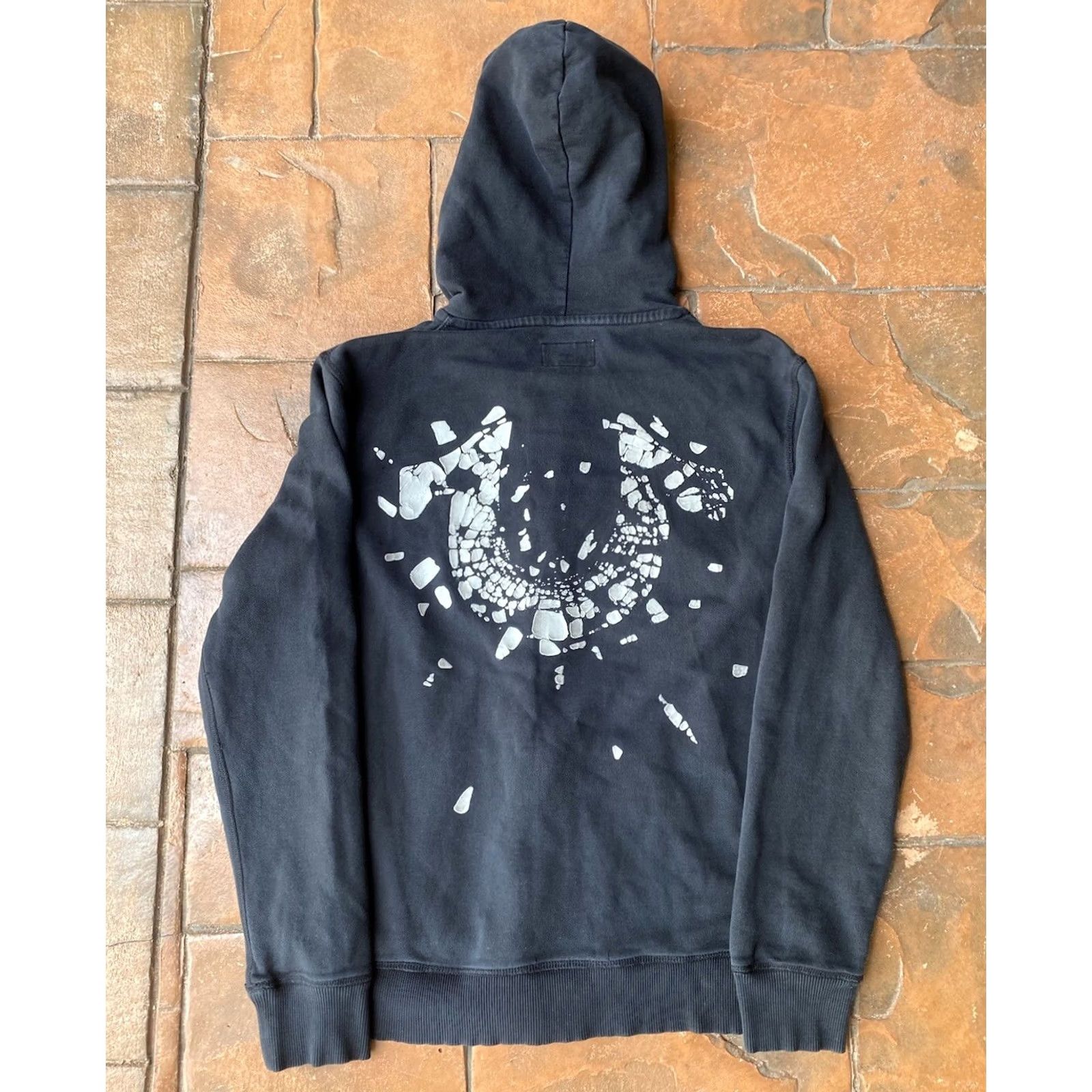 True Religion VINTAGE True Religion Horseshoe Shattered Zip Up Hoodie Sweatshirt Womens Small Size XS / US 0-2 / IT 36-38 - 2 Thumbnail