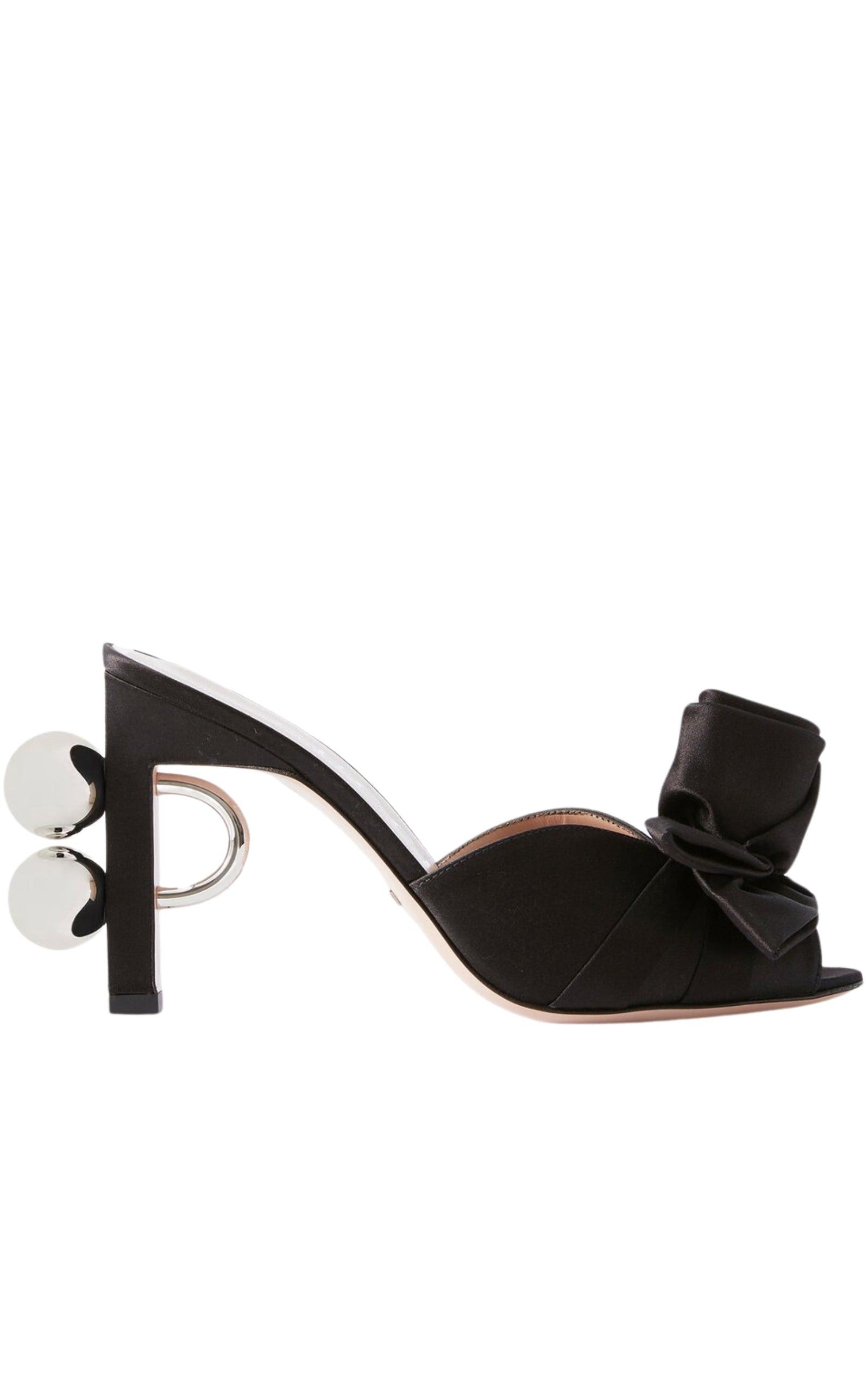 image of Gucci Shawana Satin Flower Mule Shoess In Black Shoes, Women's (Size 7)