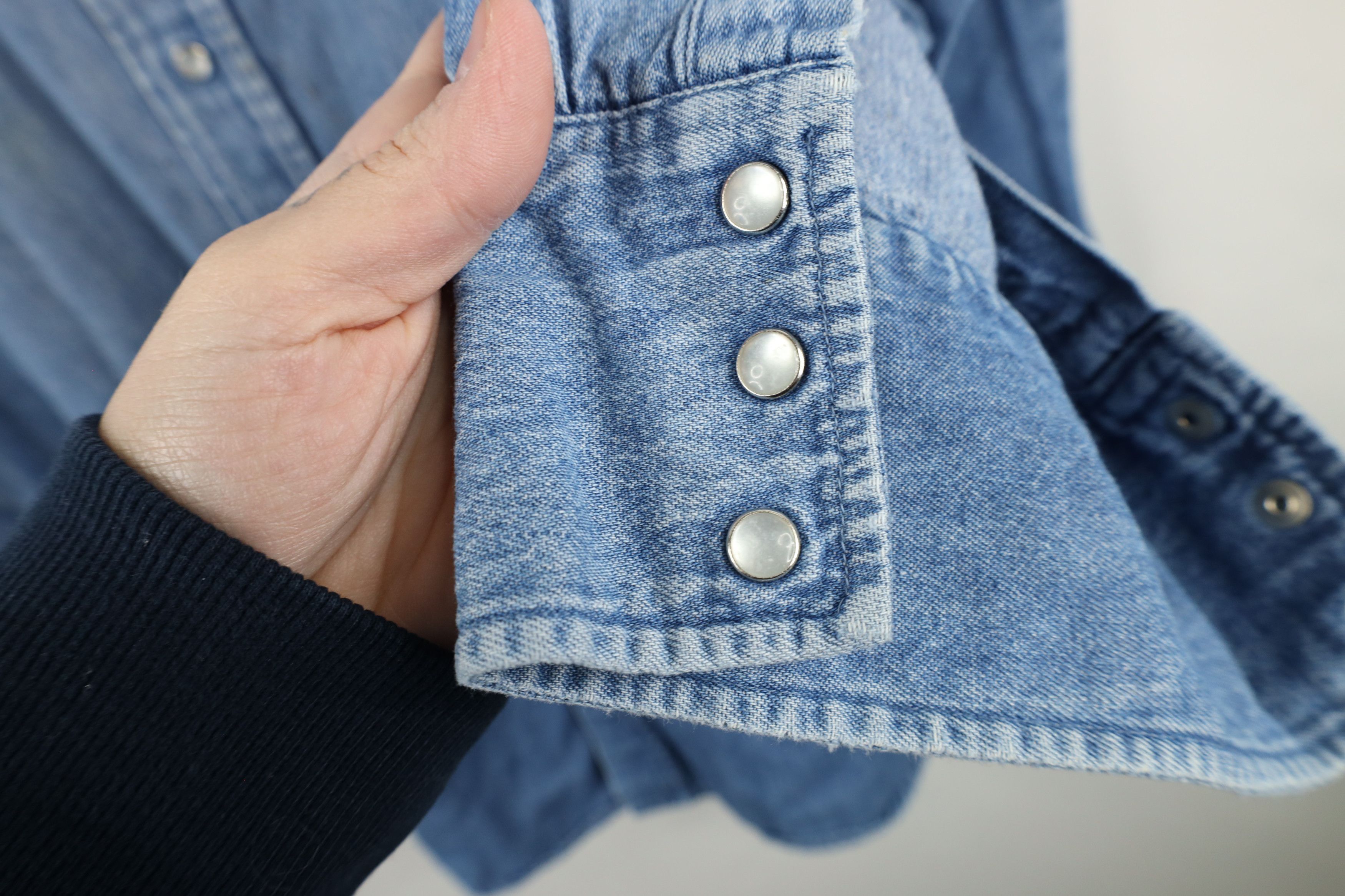 Vintage Vintage 90s Streetwear Cowboy Denim Jean Snap Button Shirt Size US XXL / EU 58 / 5 - 5 Thumbnail