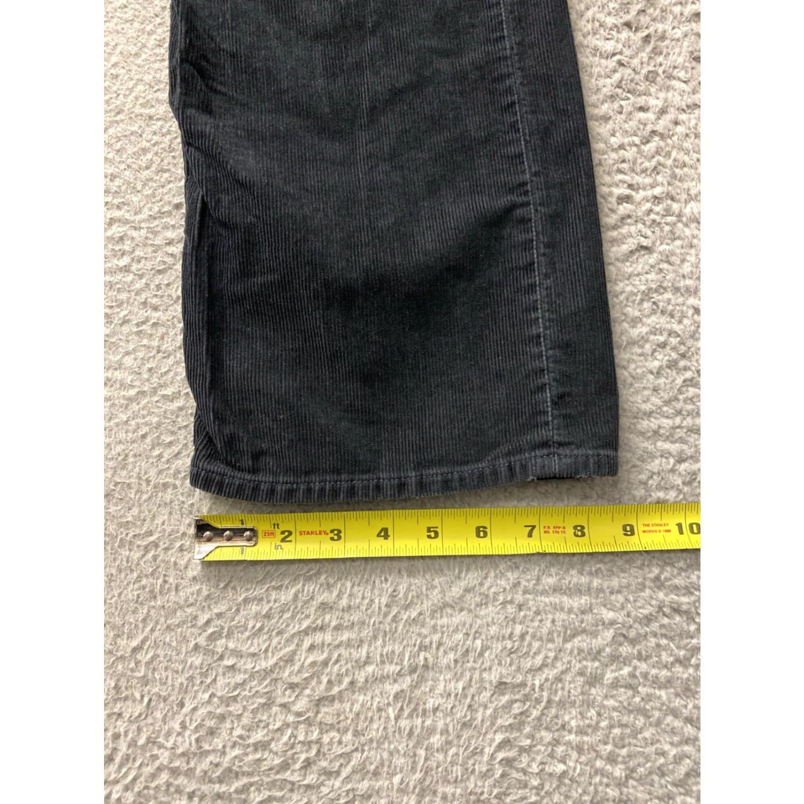 Banana Republic Banana Republic Pima Cotton Black Corduroy Pants 36x30 Straight 5-Pocket Mens Regular Size US 36 / EU 52 - 7 Thumbnail