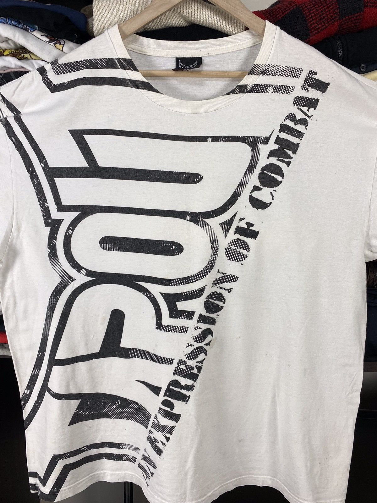 Other Crazy VTG Y2K Tapout Graphic Tee Size US XXL / EU 58 / 5 - 4 Thumbnail