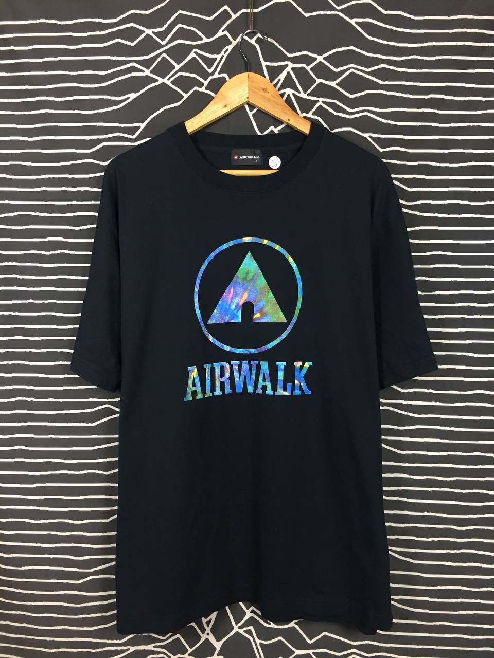 Airwalk × Vintage Vtg Airwalk Skateboards Big Logo Spell Out Tee Size US XXL / EU 58 / 5 - 2 Thumbnail