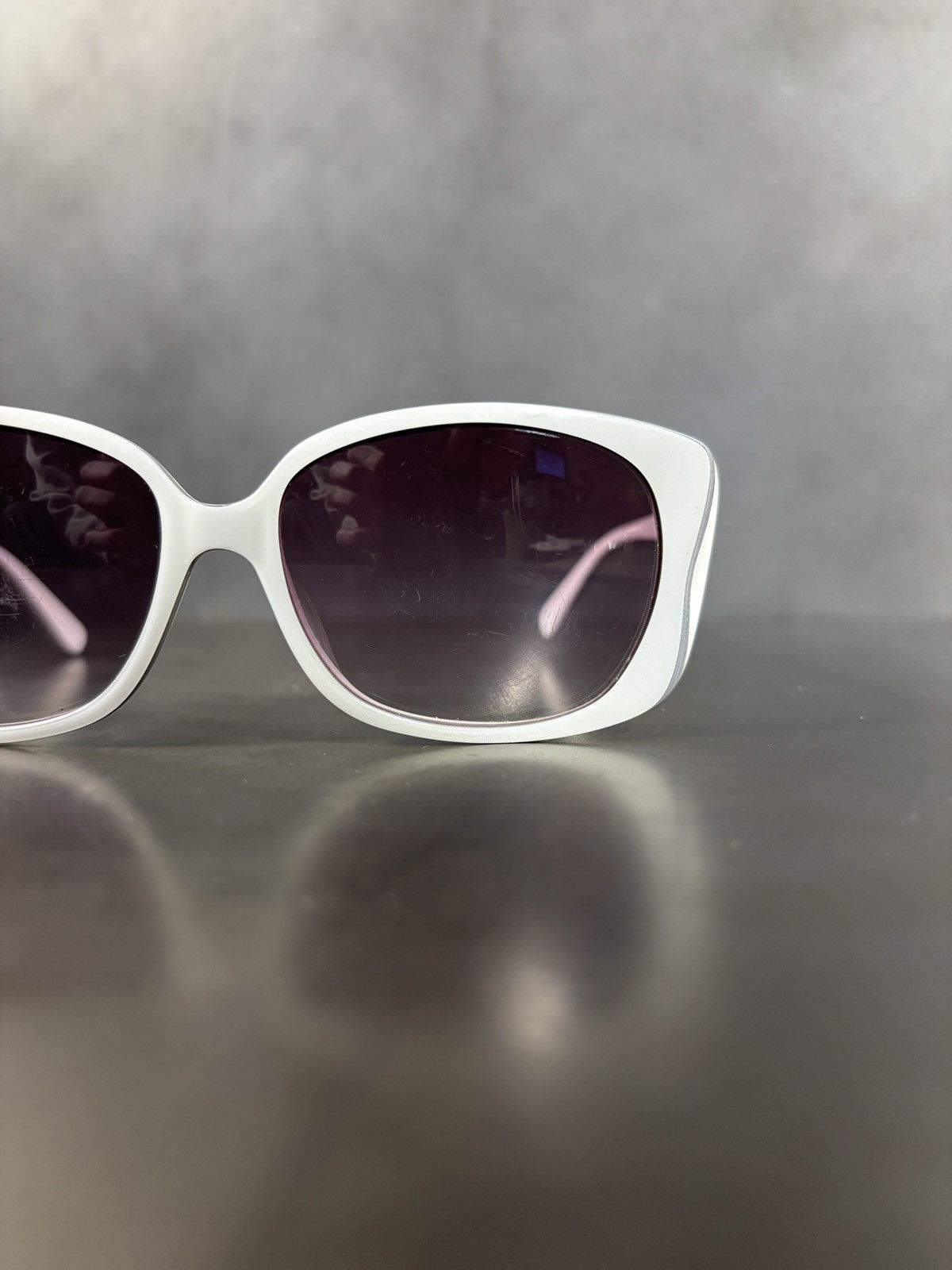 Calvin Klein F/W 2009 Calvin Klein Sunglasses Butterfly CK 4091/S White Size ONE SIZE - 11 Thumbnail