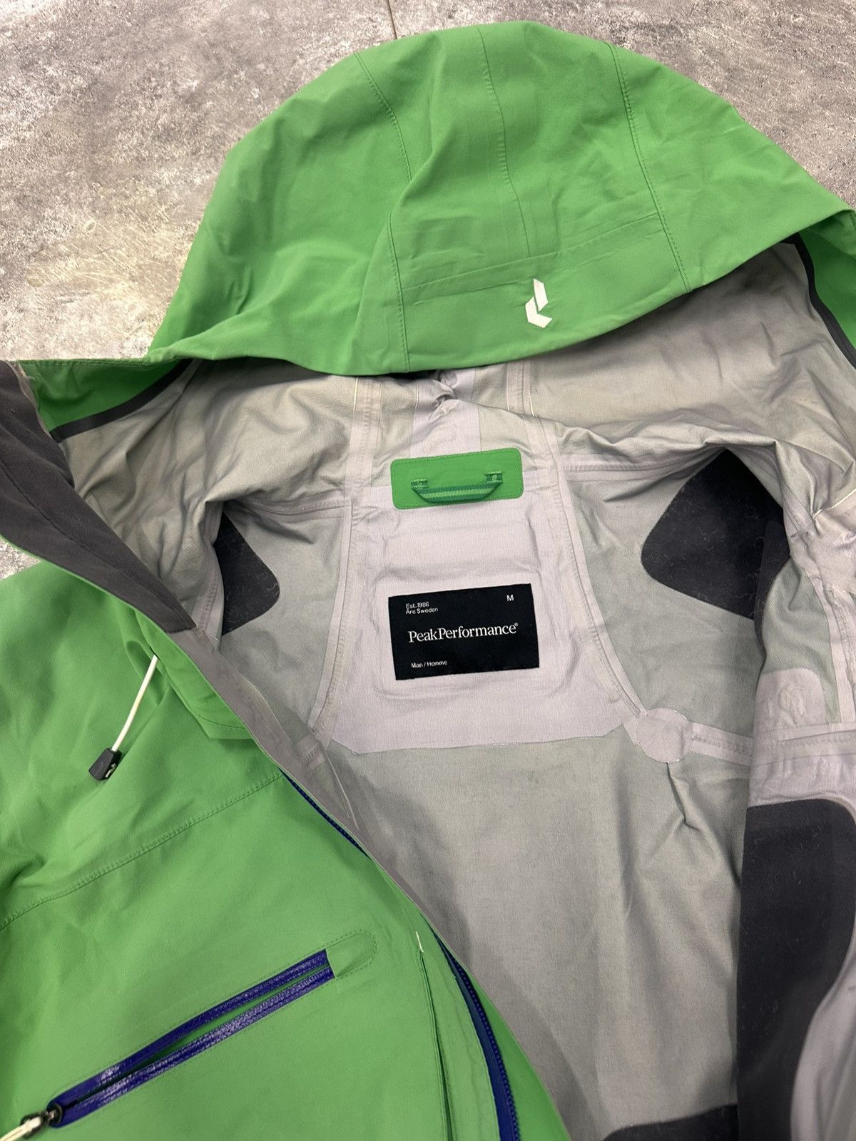 Peak Performance Peak Performance Gore Tex Pro Jacket Outdoor Gorpcore Style Size US M / EU 48-50 / 2 - 7 Thumbnail