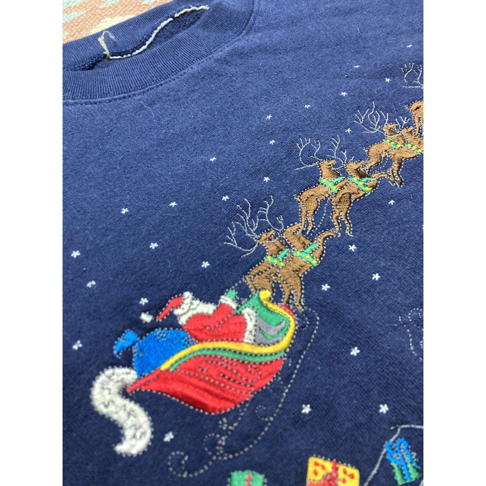 Vintage VINTAGE Men Sweatshirt Crewneck Christmas Santa Reindeer Snow Sleigh Large Blue Pullover Shirt L Size US L / EU 52-54 / 3 - 3 Thumbnail