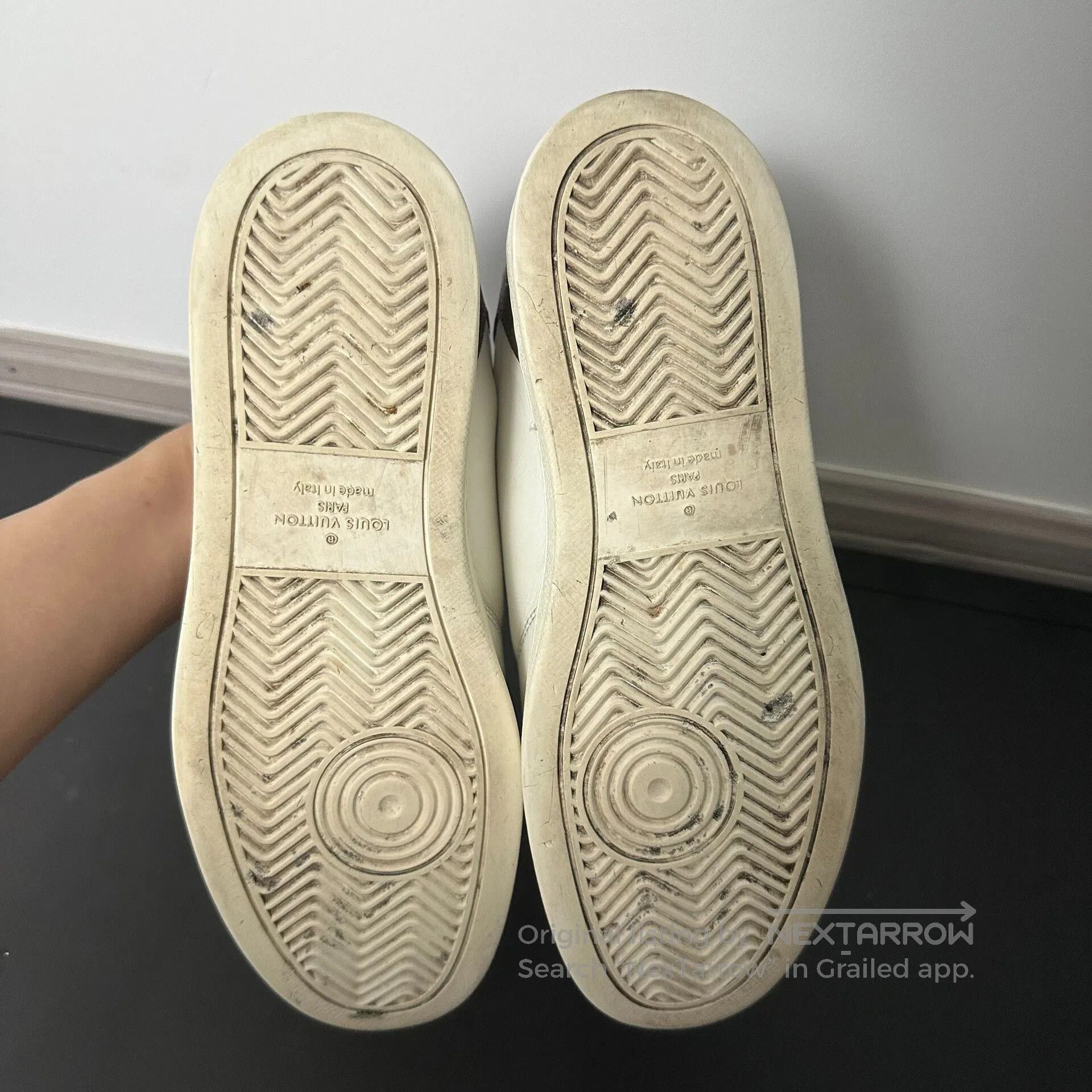Louis Vuitton louis vuitton low. Size US 9 / EU 42 - 4 Thumbnail