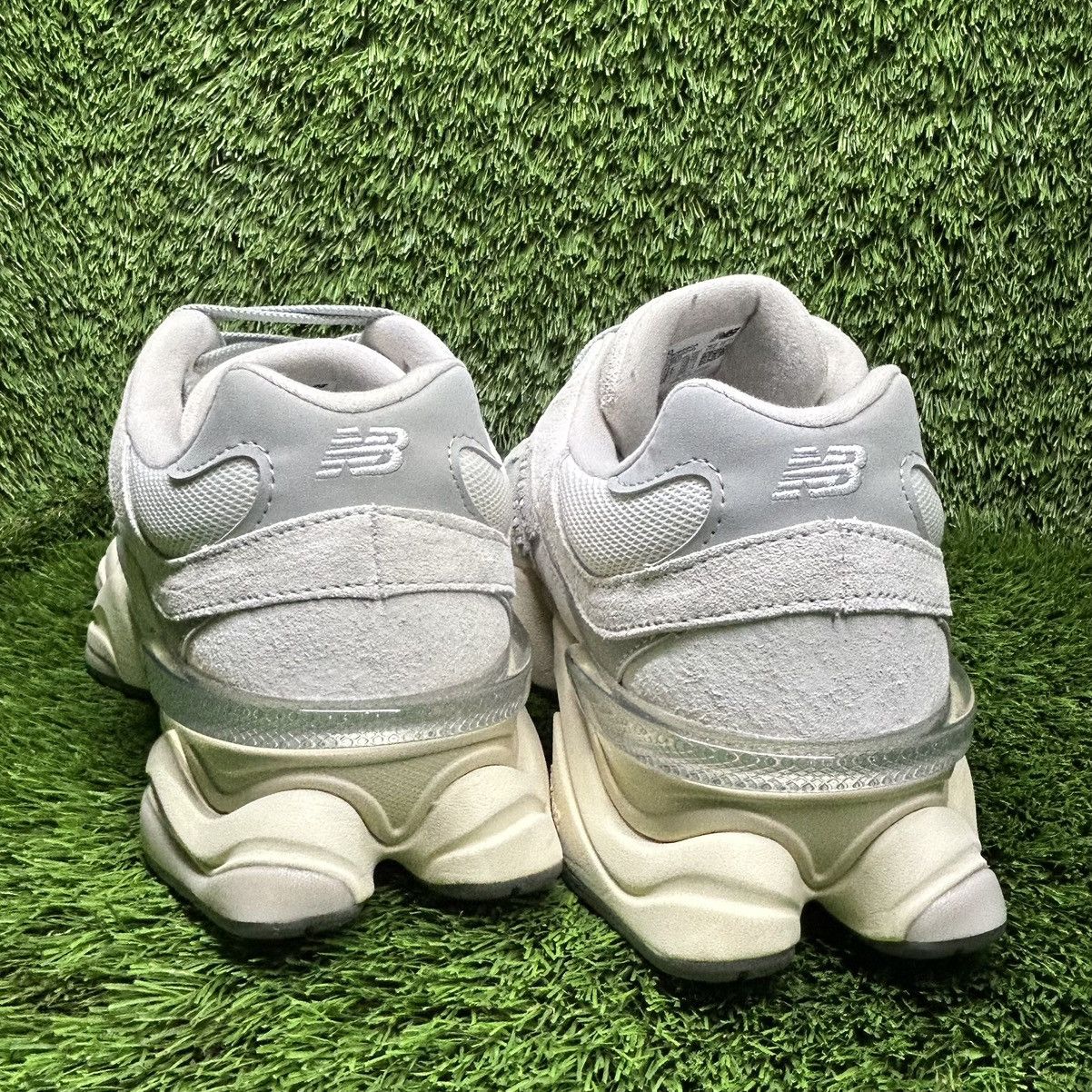 New Balance New Balnce “Sea Salt Concrete” Size US 11 / EU 44 - 5 Thumbnail