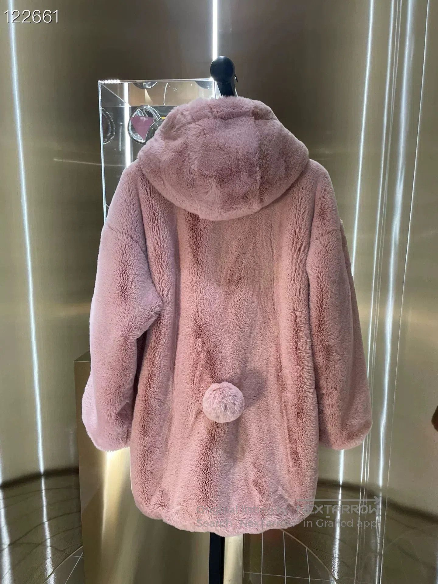 Moose Knuckles Moose Knuckles Rabbit Year Limited Hooded Fur Coat. Size XS / US 0-2 / IT 36-38 - 2 Thumbnail