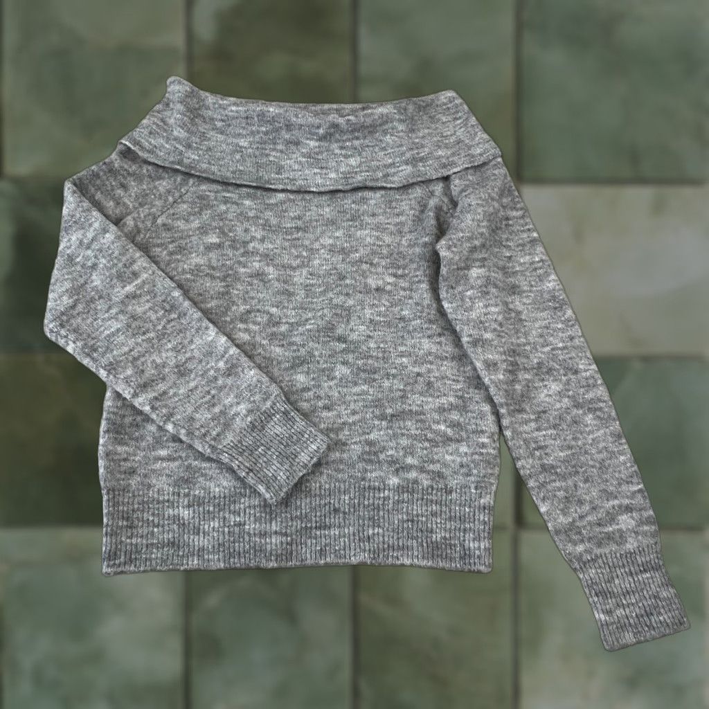 H&M H&M Womens Off Shoulder Sweater XS Gray Wool Alpaca Blend Pullover Long Sleeve Size XS / US 0-2 / IT 36-38 - 1 Thumbnail