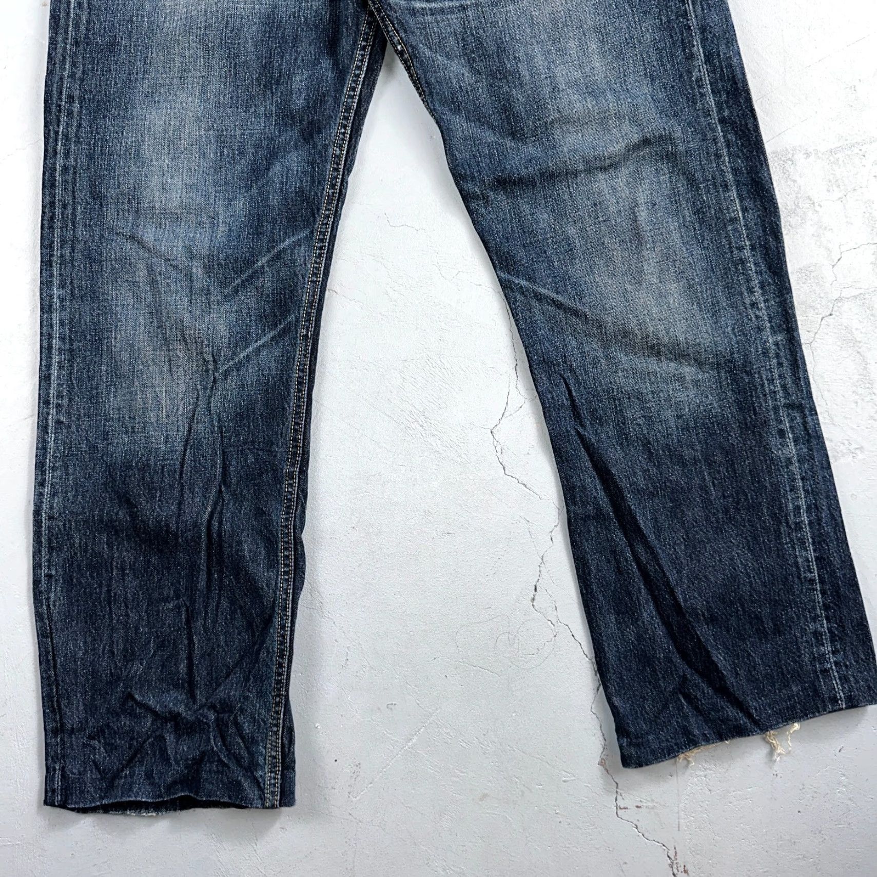 Levi's VINTAGE Levi's 501 Jeans Straight Men Blue 34x34 Inseam 34 Size 34 90s Style - Note: Must avoid extra words; also ensure within 200 chars. Size US 34 / EU 50 - 3 Thumbnail