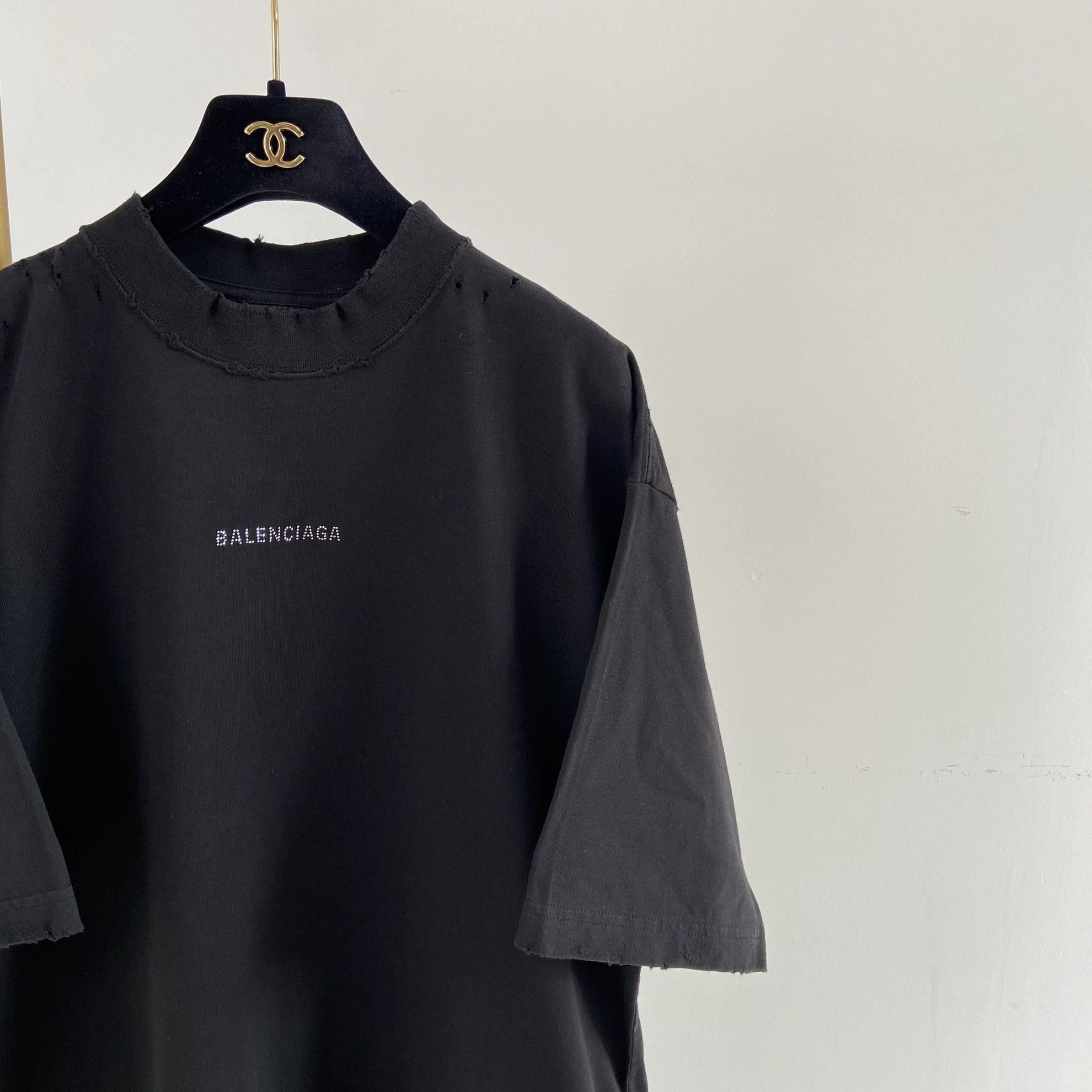 Balenciaga Balenciaga Crystal Logo Black S Tee tags 0681 Size US S / EU 44-46 / 1 - 3 Thumbnail