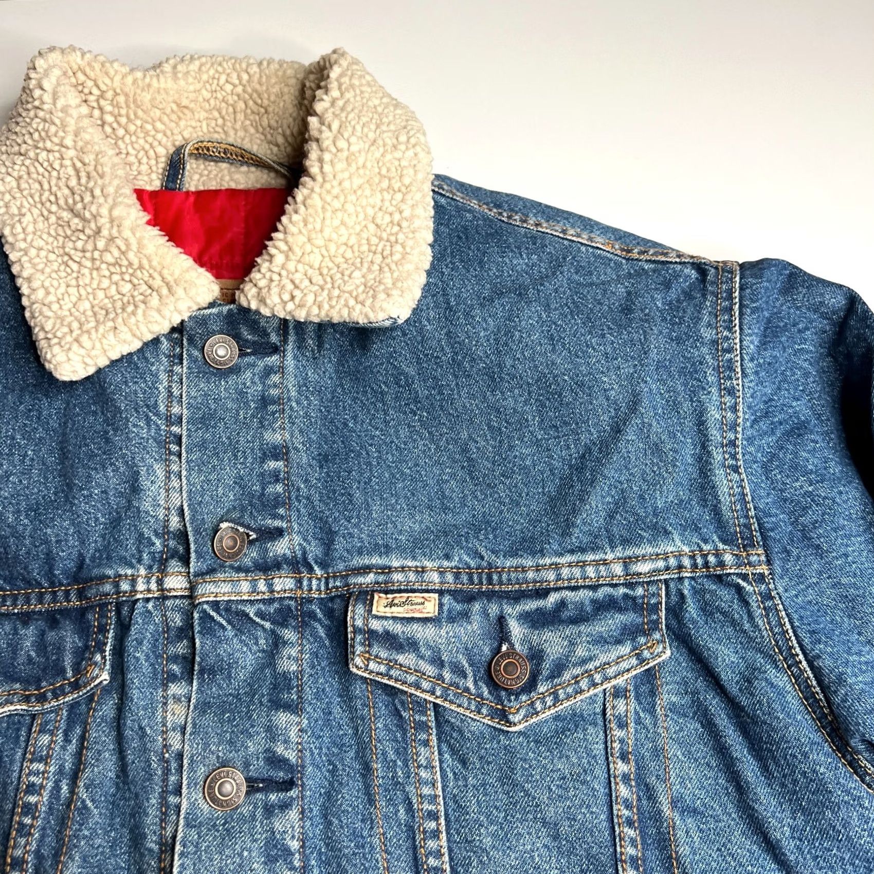 Levi's Levi’s Strauss Signature Sherpa Lined Denim Trucker Jacket Men’s L Blue Jean Red Size US 33 - 7 Thumbnail