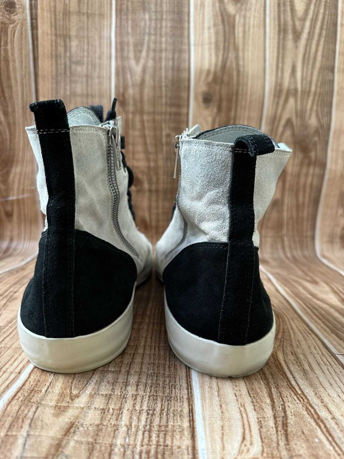 Ann Demeulemeester Ann D Scamocciato Hightop Sneaks Suede Hightops Size US 8 / EU 41 - 14 Thumbnail
