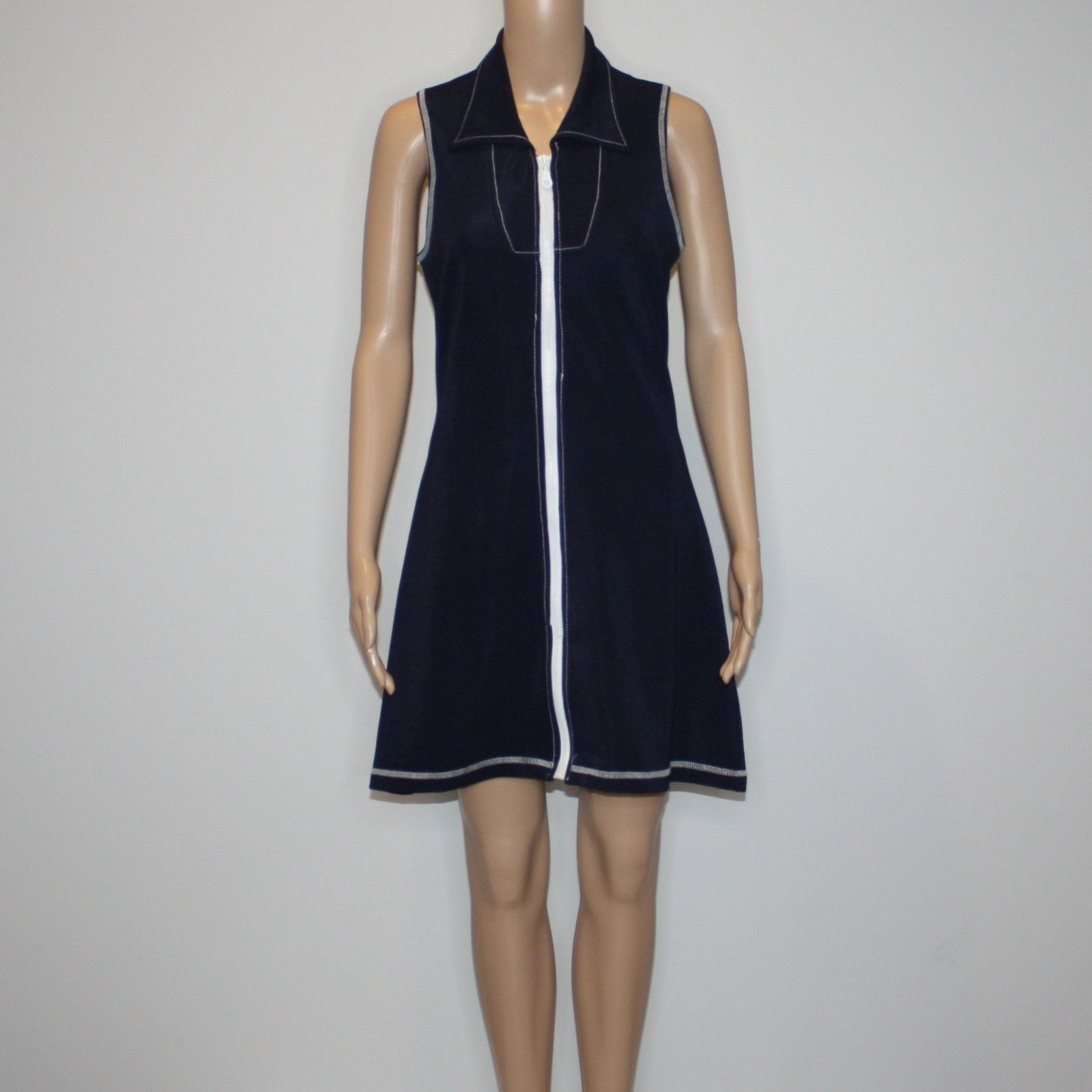 Other Navy Blue with White Contrast Zip Front Dress in size Medium Size M / US 6-8 / IT 42-44 - 1 Thumbnail