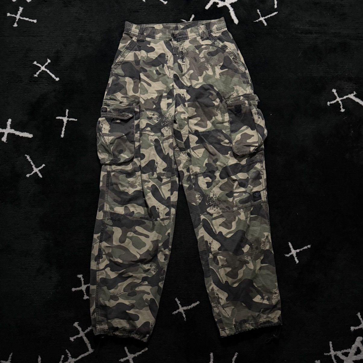 Pelle Pelle FW02 - Camo Pants Size US 29 - 1 Thumbnail
