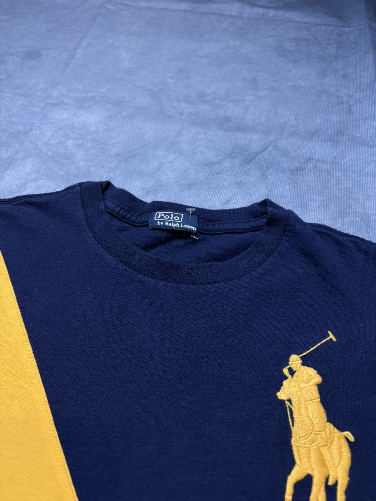 Designer × Polo Ralph Lauren × Vintage Ralph Lauren Sash Tee Navy / Yellow – Big Pony – Size M Size US M / EU 48-50 / 2 - 3 Thumbnail