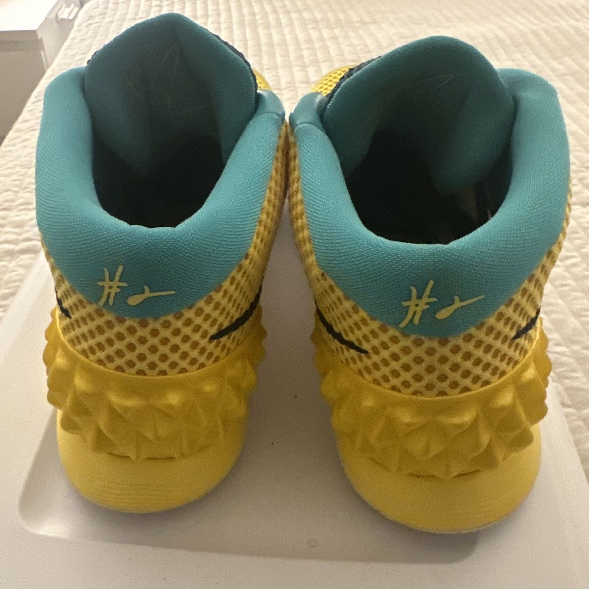 Nike Nike Kyrie 1 Letterman Men's Size 11.5 Size US 11.5 / EU 44-45 - 6 Thumbnail