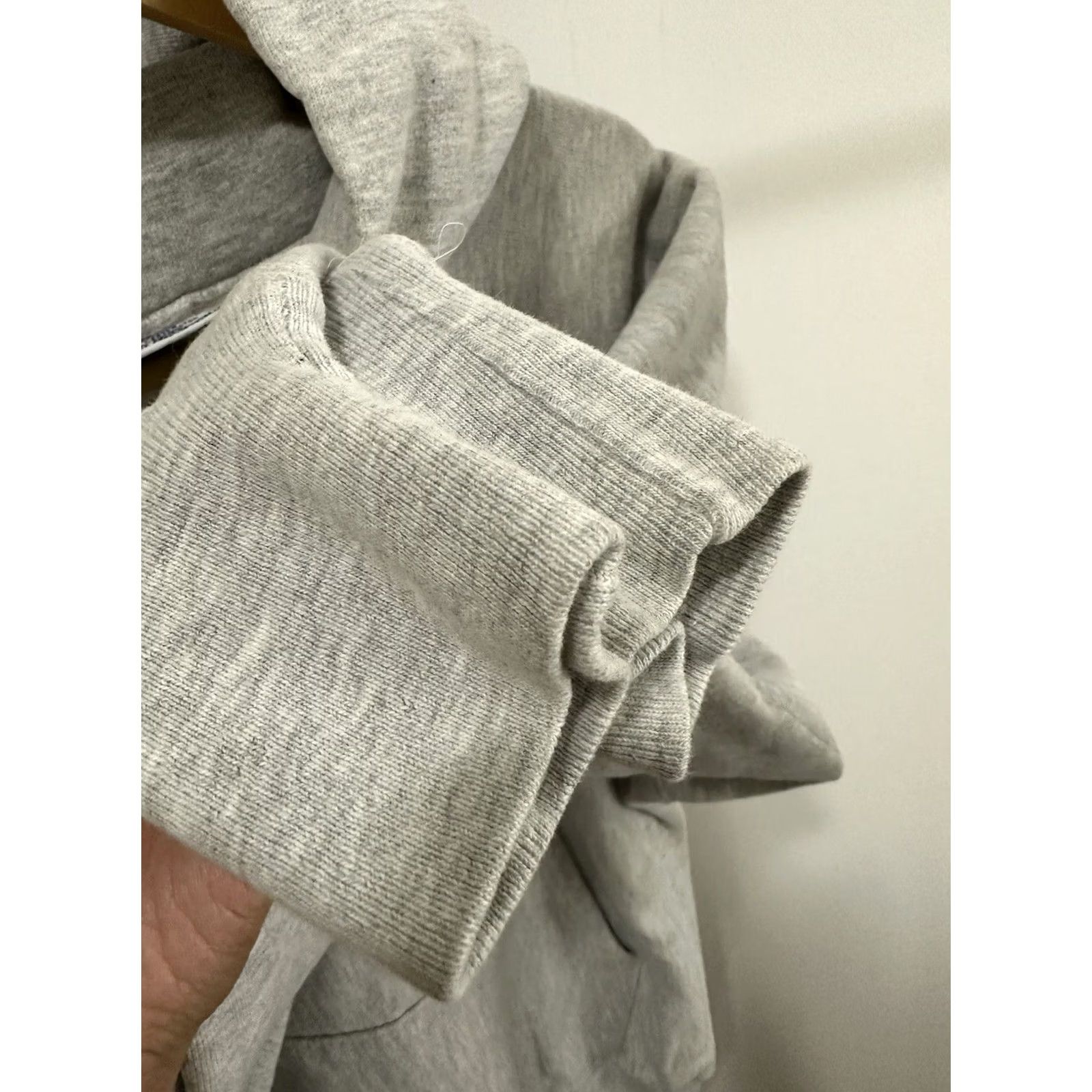 Champion VTG 90s University of Miami Champion Reverse Weave Hoodie Sweatshirt L Gray Mens Size US L / EU 52-54 / 3 - 7 Thumbnail