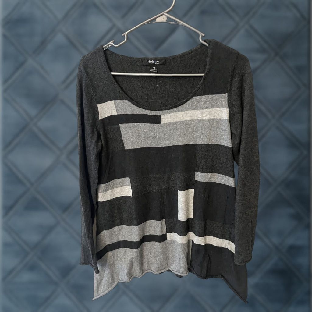 Style & Co Style & Co Black Gray Color Block Tunic Sweater 3/4 Sleeve Womens Size PM Size M / US 6-8 / IT 42-44 - 1 Thumbnail
