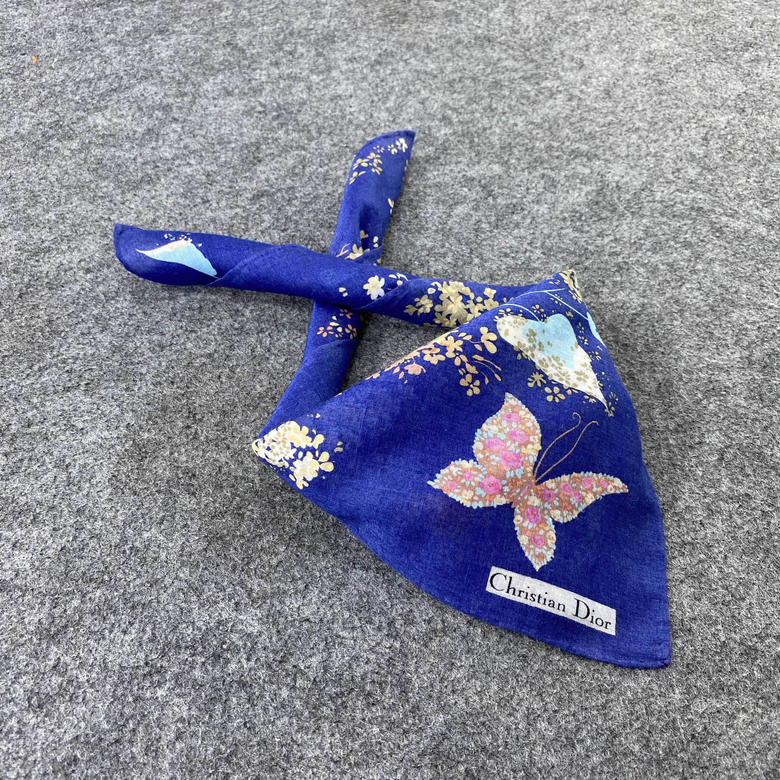 Designer Christian Dior Handkerchief / Bandana / Neckerchief-B1309 Size ONE SIZE - 1 Thumbnail
