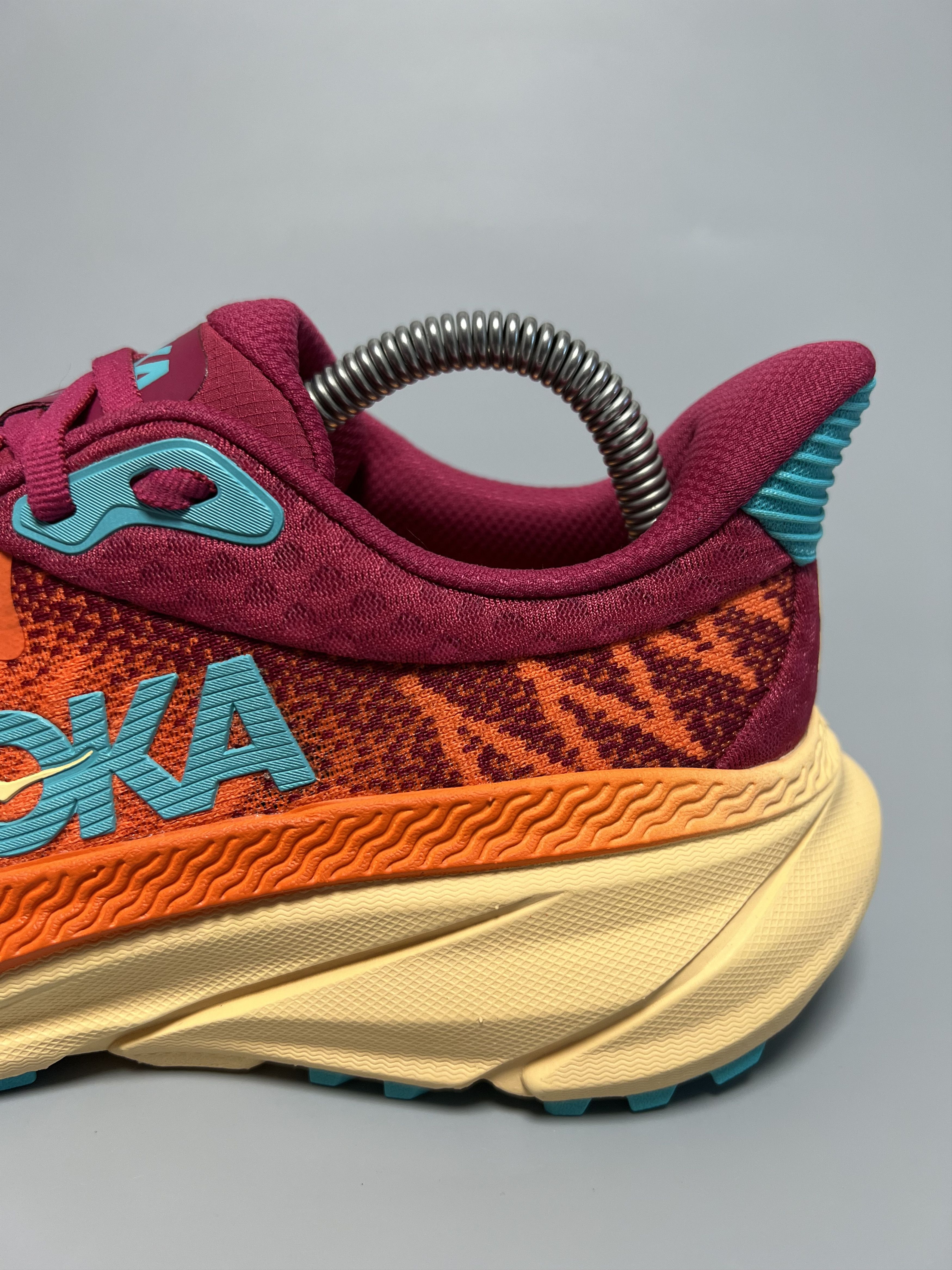 Hoka 7B Hoka One One Challenger ATR 7 Running Shoes 1134498-FCJB Size US 7 / IT 37 - 9 Thumbnail