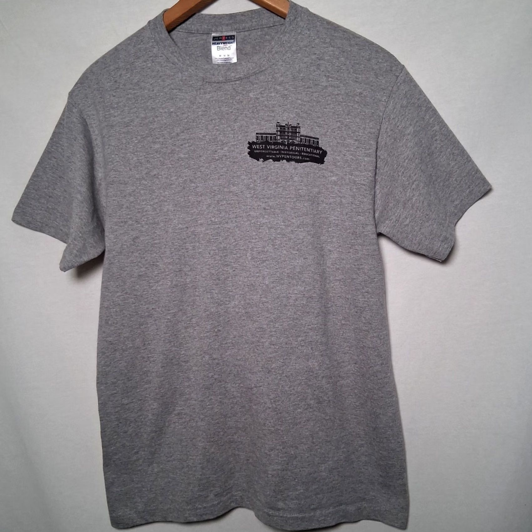 Jerzees VINTAGE Jerzees West Virginia Penitentiary Shirt M Men Gray Short Sleeve Crew Neck Graphic Jail Prison 90s 00s Size US M / EU 48-50 / 2 - 3 Thumbnail