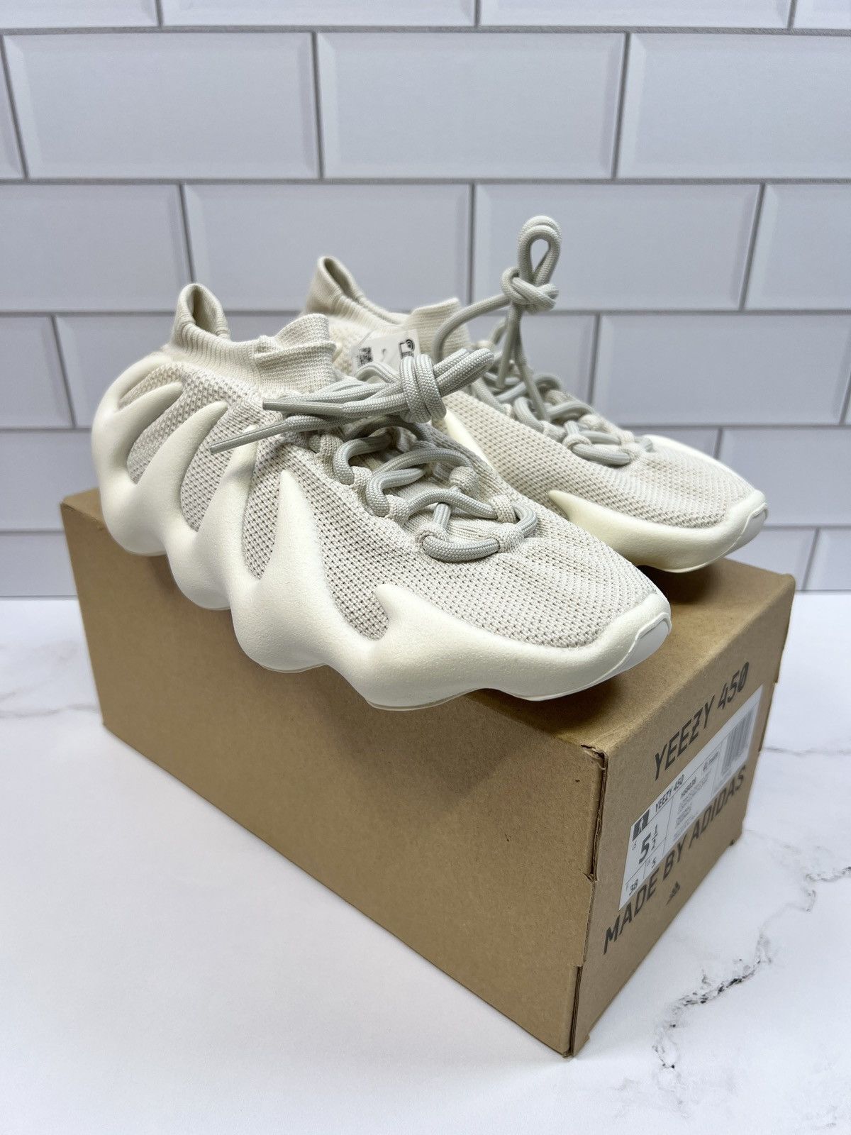 Adidas NEW Adidas Yeezy Boost 450s 450 Cloud White Whites Size US 5.5 / IT 35.5 - 1 Thumbnail