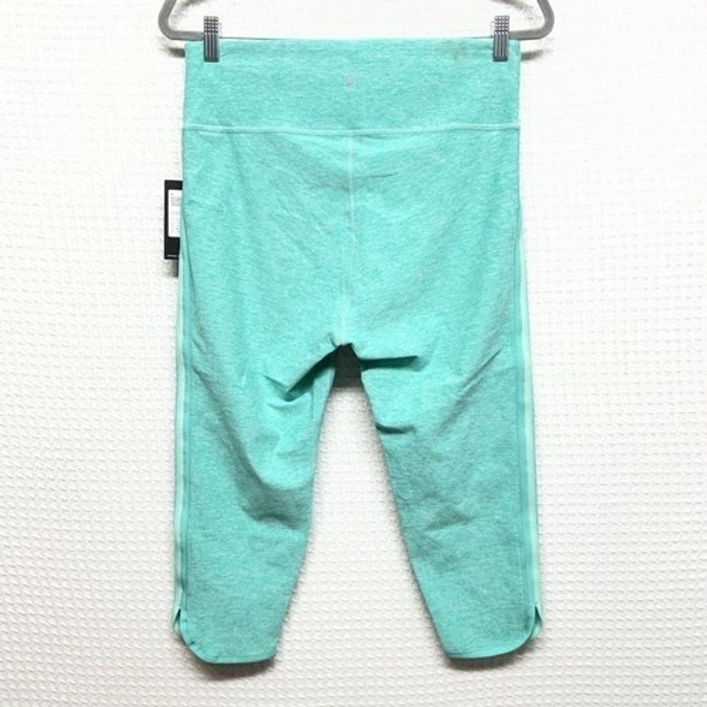 Peloton NWT Peloton Drive High Rise Dolphin Hem Leggings Women XL Size 30" / US 8 / IT 44 - 8 Thumbnail