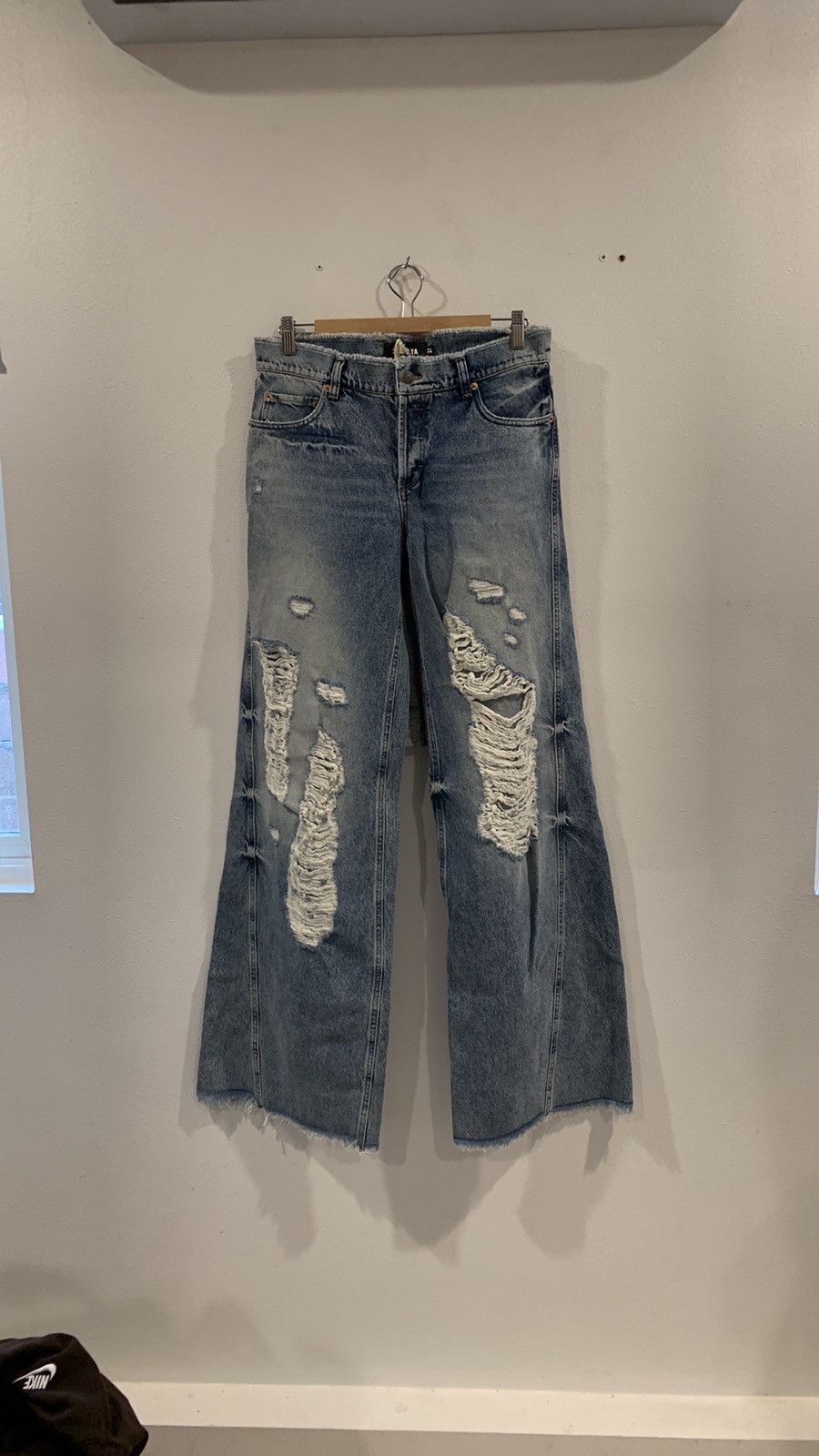 image of Ser O Ya Ser.o.ya Aspen Low Rise Wide Leg NWT in Blue, Women's (Size 27)