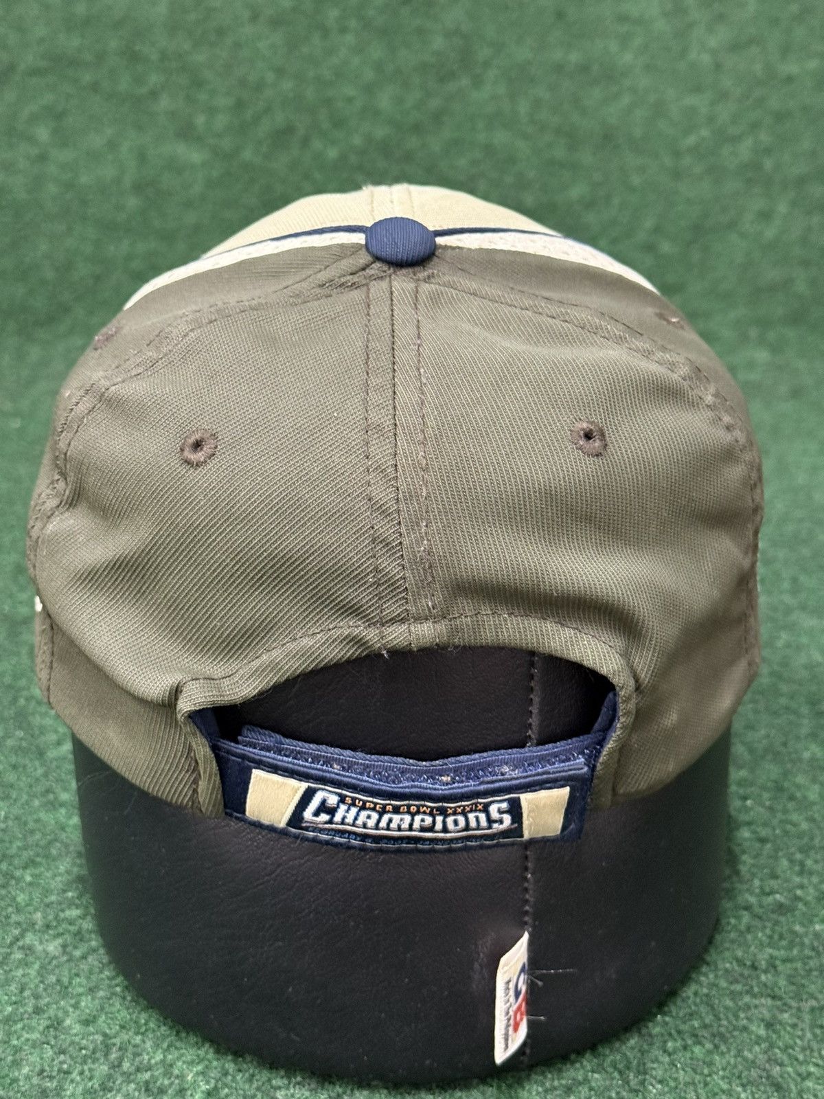 Reebok Vintage New England Patriots Super Bowl XXXIX Snapback Hat Size ONE SIZE - 3 Thumbnail