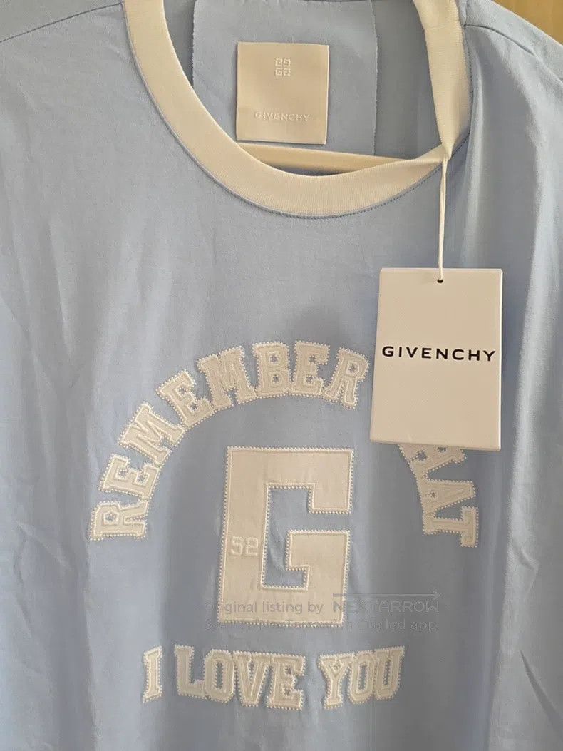 Givenchy Givenchy Light blue T-shirt Size US M / EU 48-50 / 2 - 8 Thumbnail