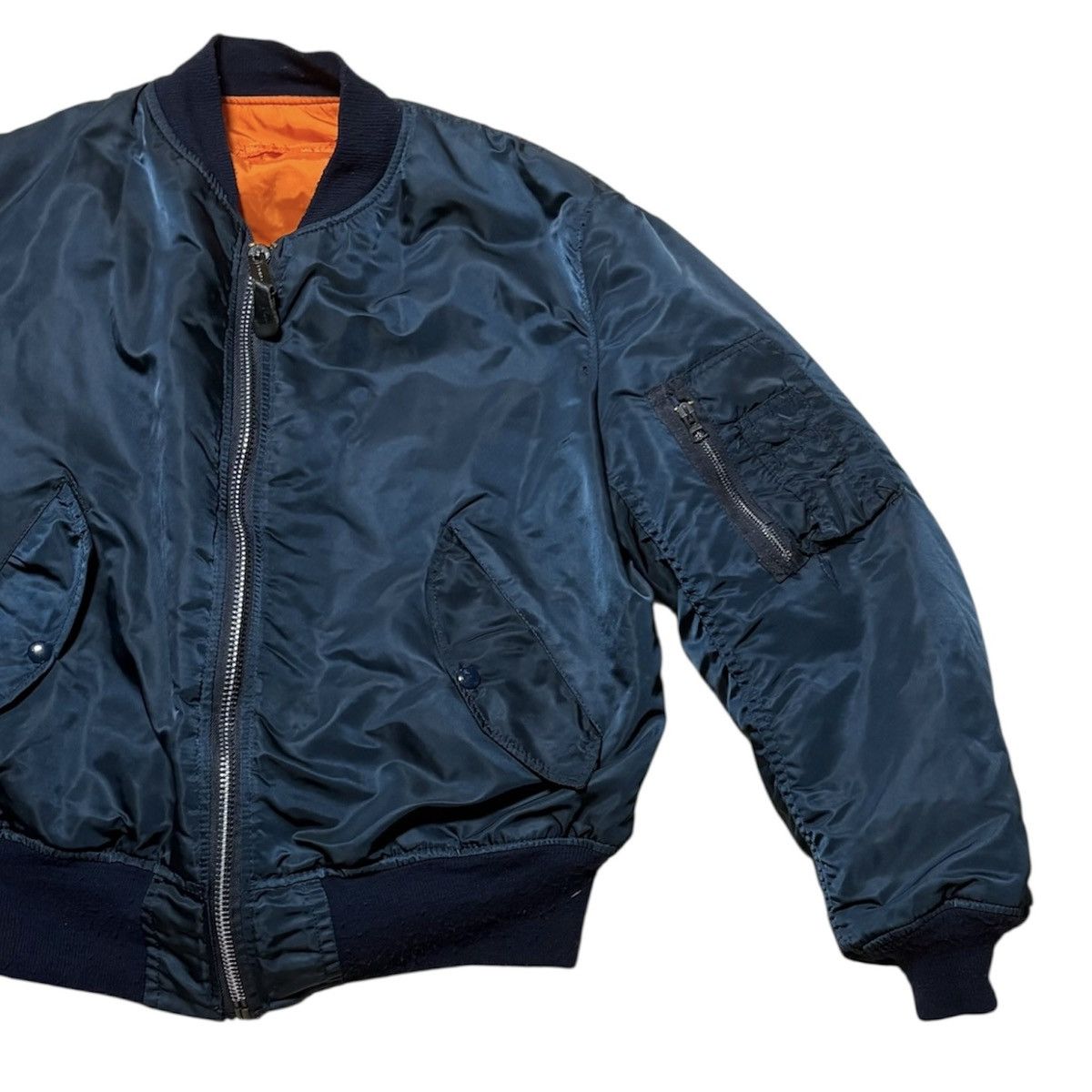 Alpha Industries 1990s USAF REVERSIBLE BOMBER JACKET Size US M / EU 48-50 / 2 - 3 Thumbnail