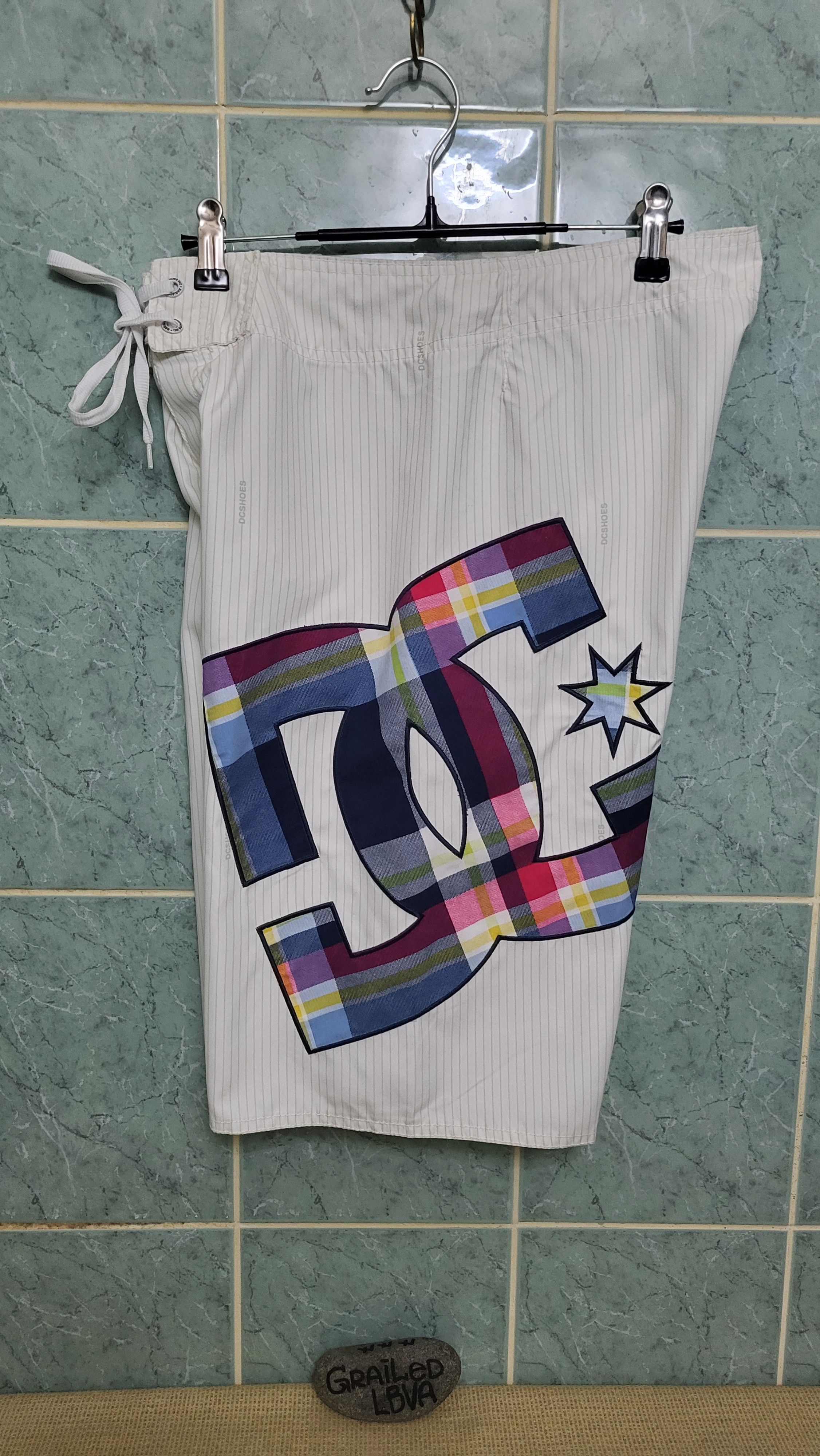 DC DC Vintage Surf Style shorts Y2K style Size US 30 / EU 46 - 1 Thumbnail