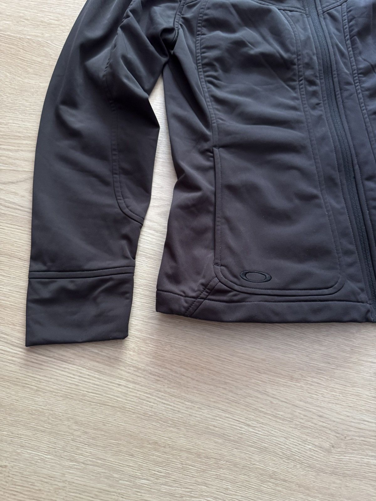 Oakley Vintage 00’s Oakley Women’s y2k Black Tactical Long Sleeve Size M / US 6-8 / IT 42-44 - 3 Thumbnail
