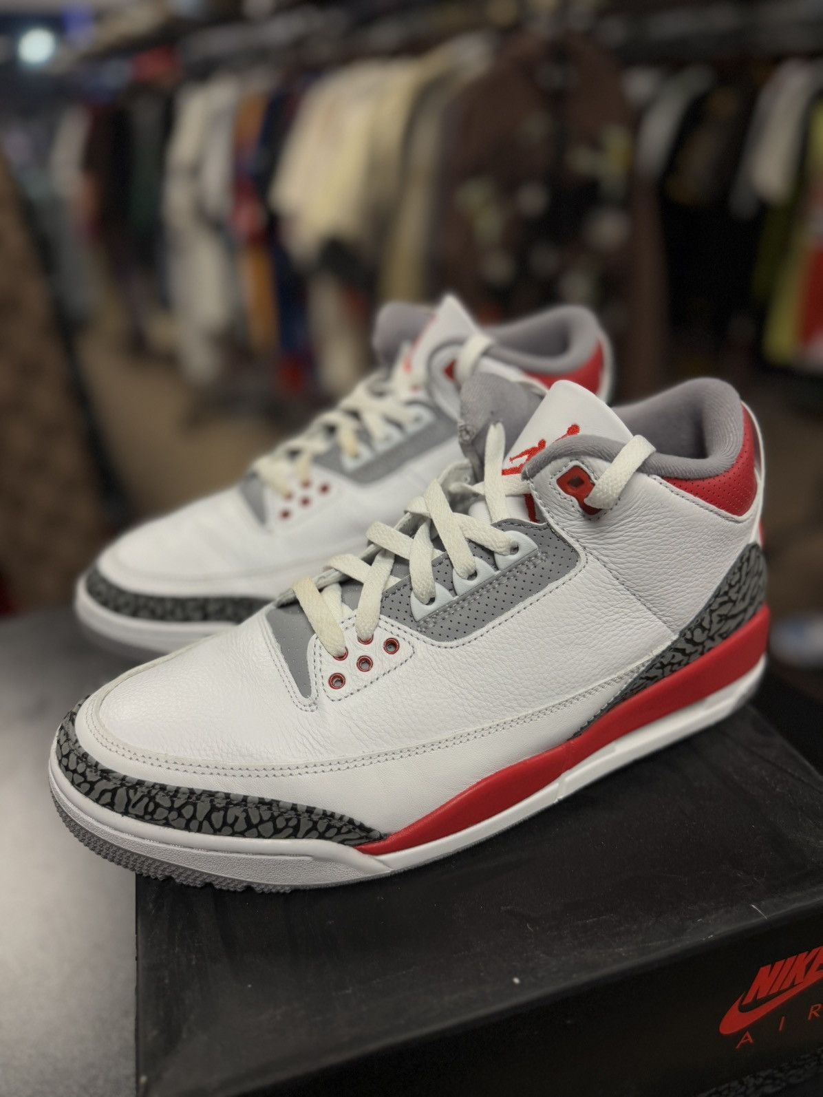 Jordan Brand × Nike Jordan 3 Fire Red Size 11 (DN3707-160) 🧼 W/ BOX Size US 11 / EU 44 - 8 Thumbnail