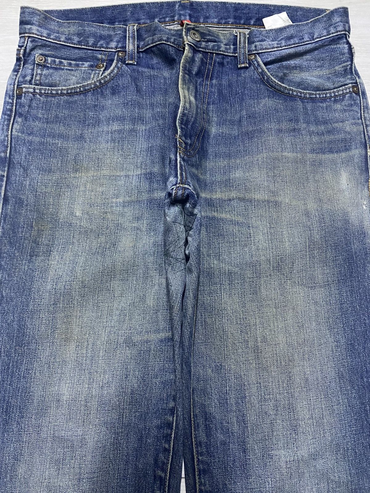 Uniqlo Vintage Uniqlo UJ Repair Faded Wash Distressed Loose Jeans Size US 33 - 3 Thumbnail