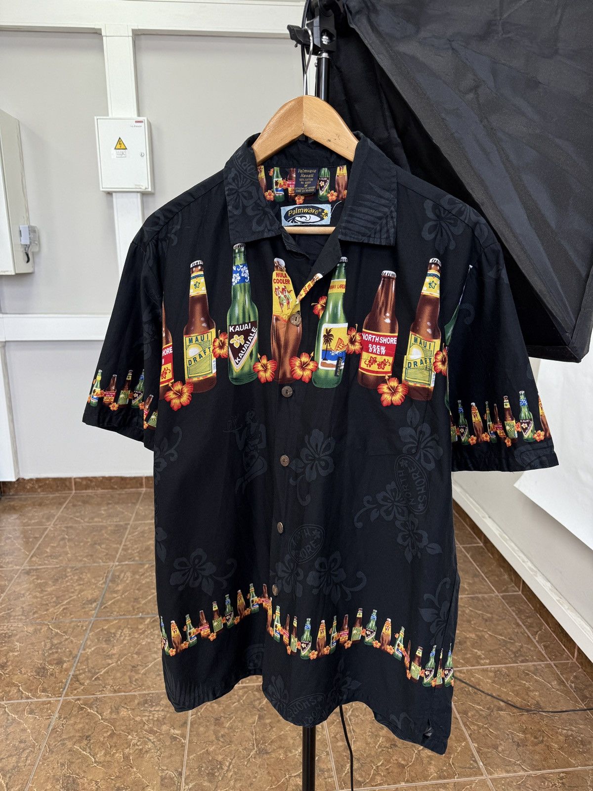 Japanese Brand Vintage 90s Palmwave Beer shirt rare retro Y2K hype Size US M / EU 48-50 / 2 - 1 Thumbnail