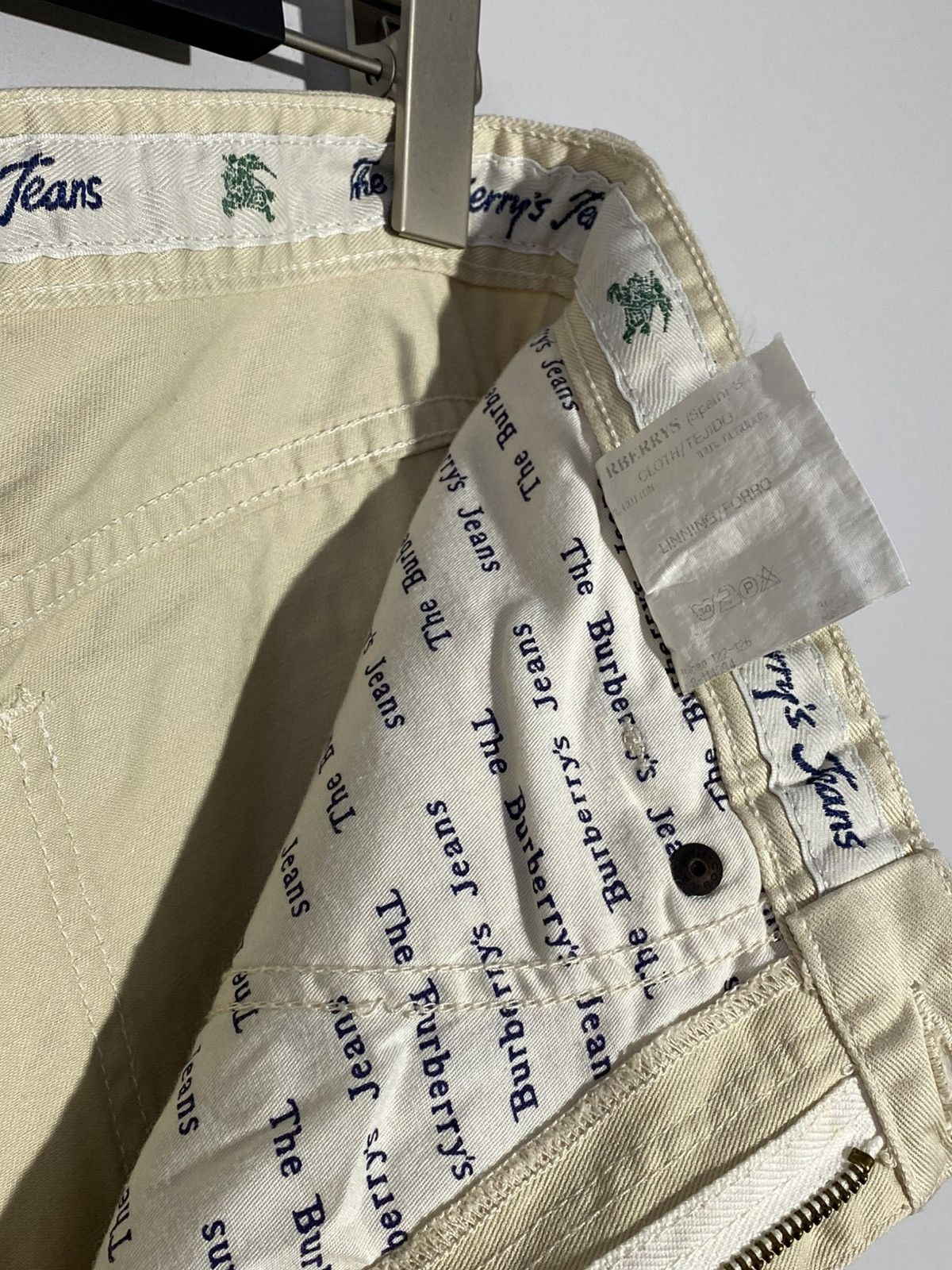 Burberry Vintage 90s Burberry’s Jeans Rare Beige Straight Pants Size US 31 - 20 Thumbnail