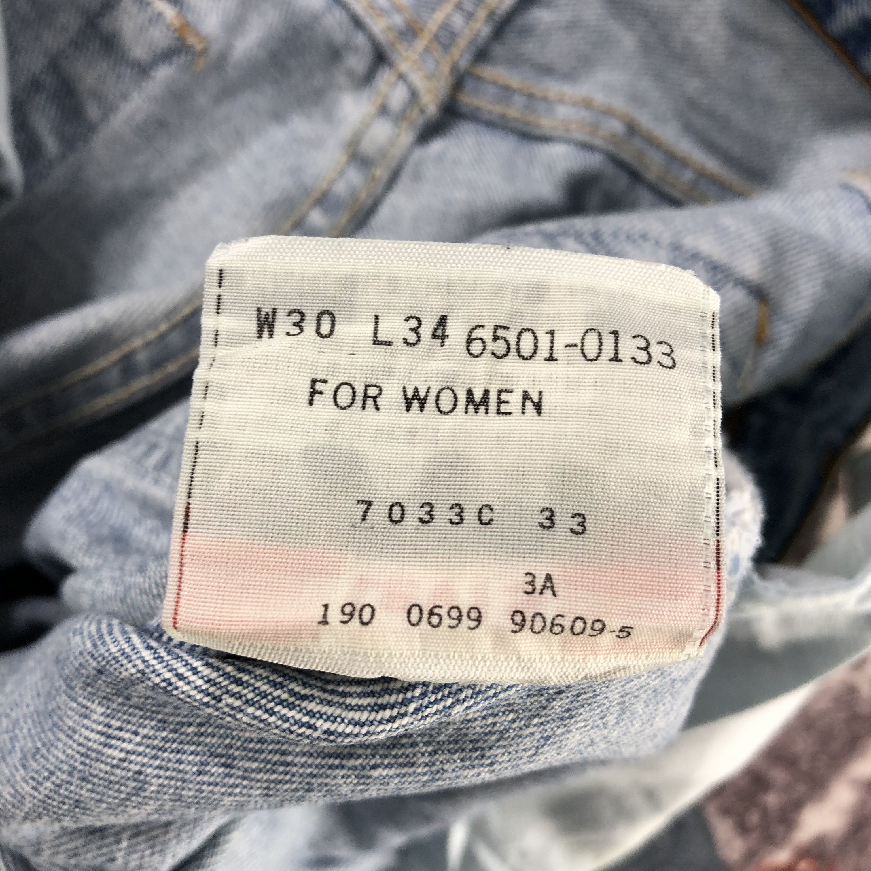 Levi's × Vintage Vintage 90s Light Wash Levis 501 Jeans-JM2822 Size US 30 / EU 46 - 11 Thumbnail