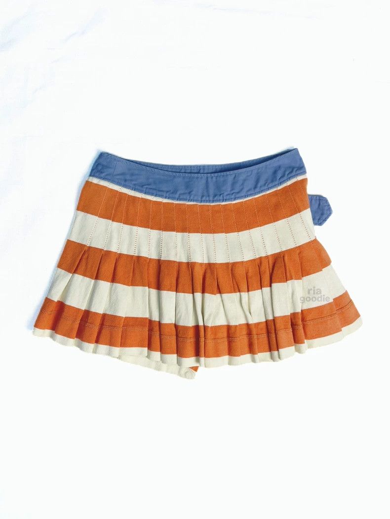Vivienne Westwood Vivienne Westwood size2 Mid-century pleated skirt Size 27" / US 4 / IT 40 - 2 Thumbnail