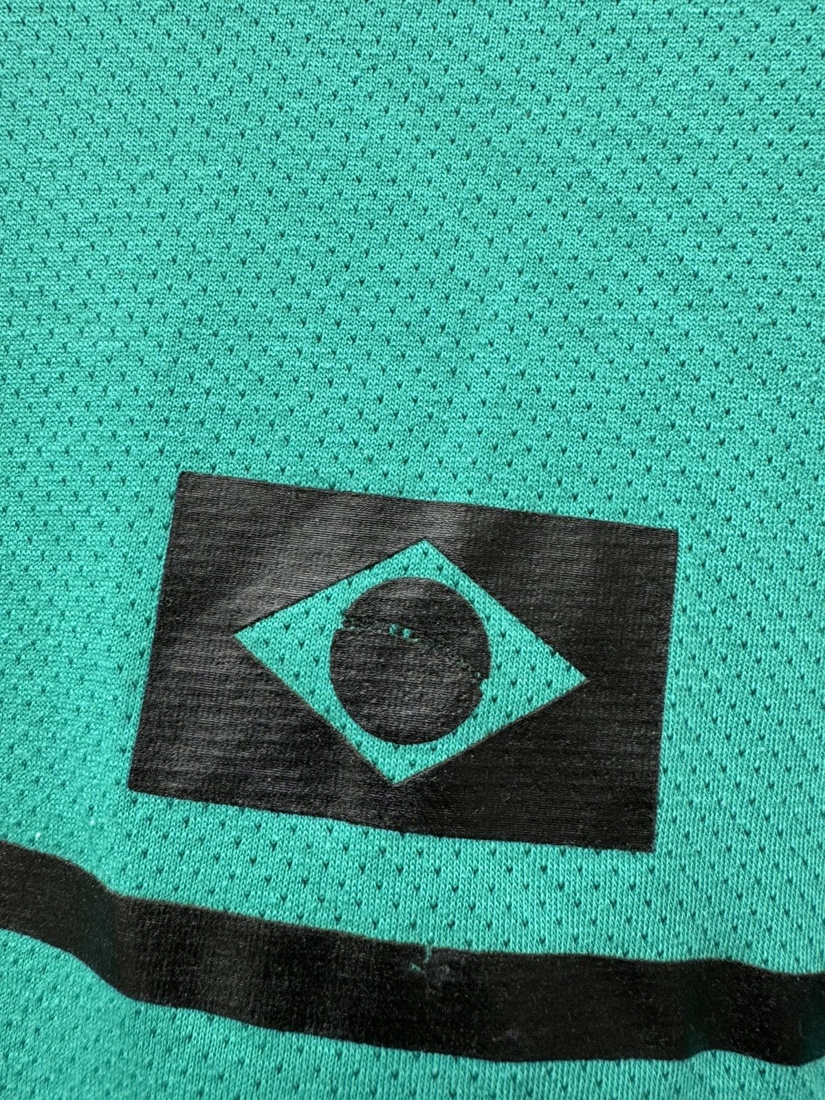 Nike Nike Brazil T Shirt y2k Jersey Size US L / EU 52-54 / 3 - 9 Thumbnail