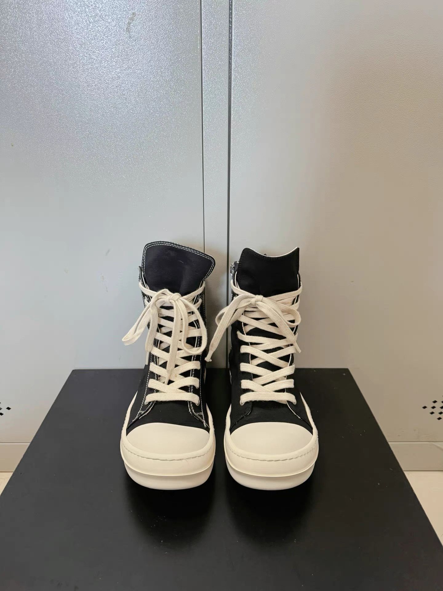 Rick Owens Drkshdw Rick Owens Drkshdw Converse high-top sneakers Size US 7 / IT 37 - 2 Thumbnail