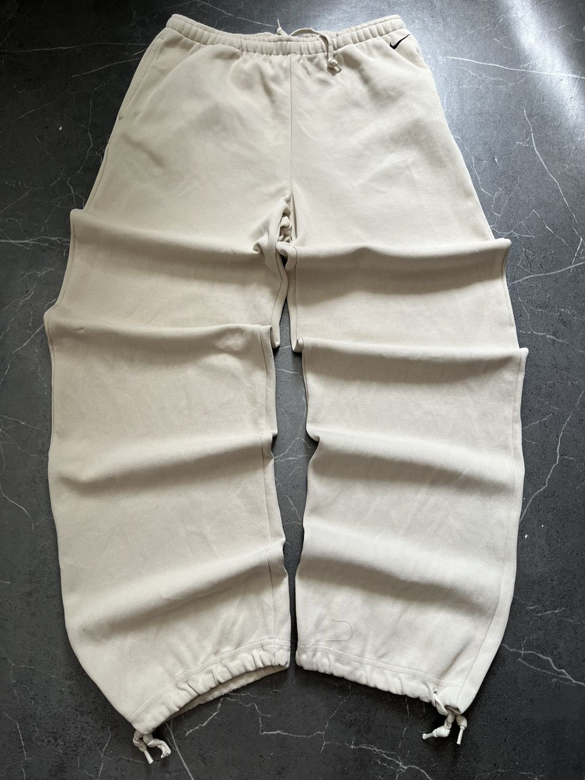 Nike Nike baggy sweatpants streetwear mens pants Size US 32 / EU 48 - 2 Thumbnail