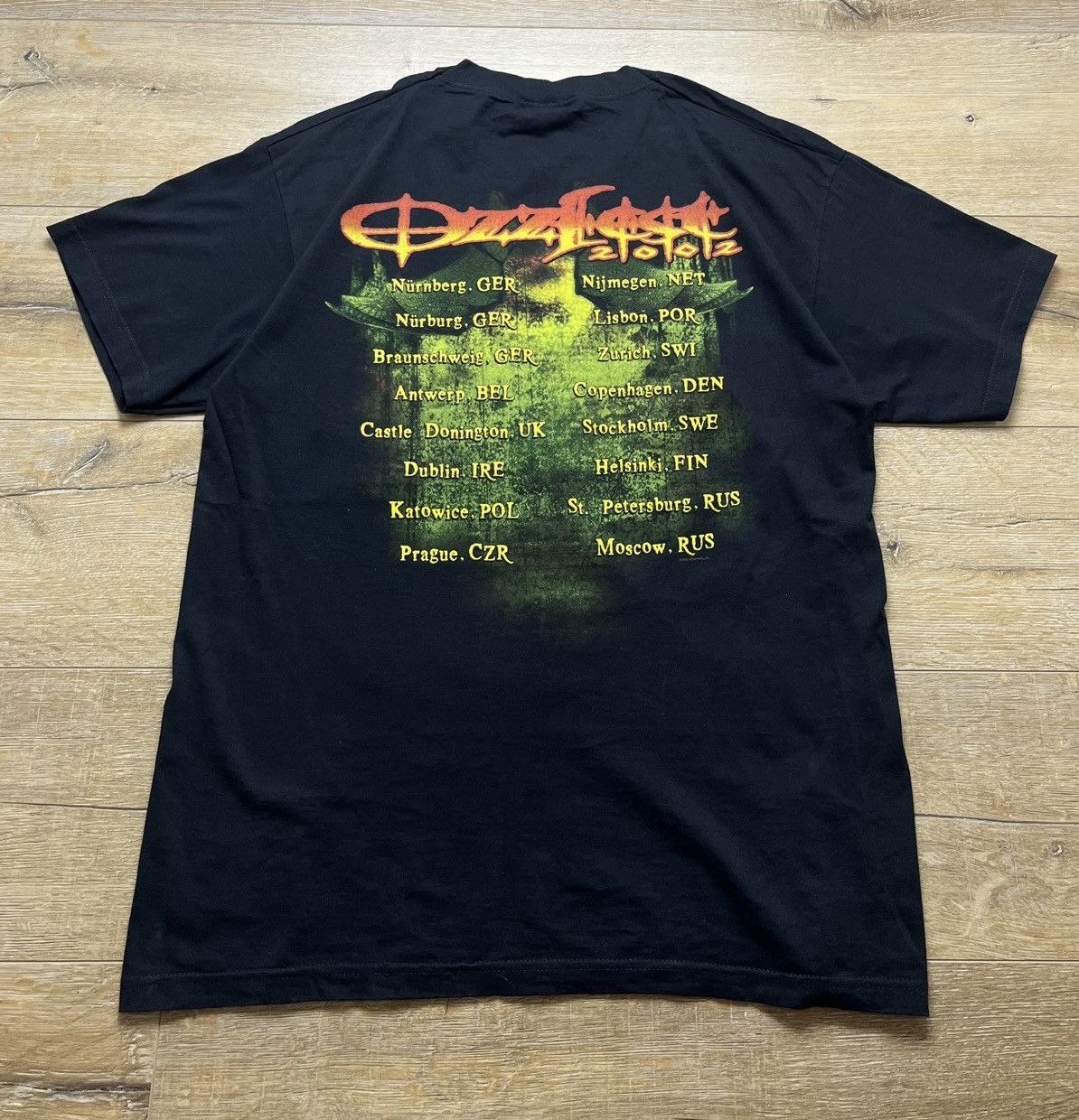 Vintage VINTAGE 2002 OZZY OSBOURNE PRINCE OF FUCKIN DARKNESS TEE Size US L / EU 52-54 / 3 - 7 Thumbnail
