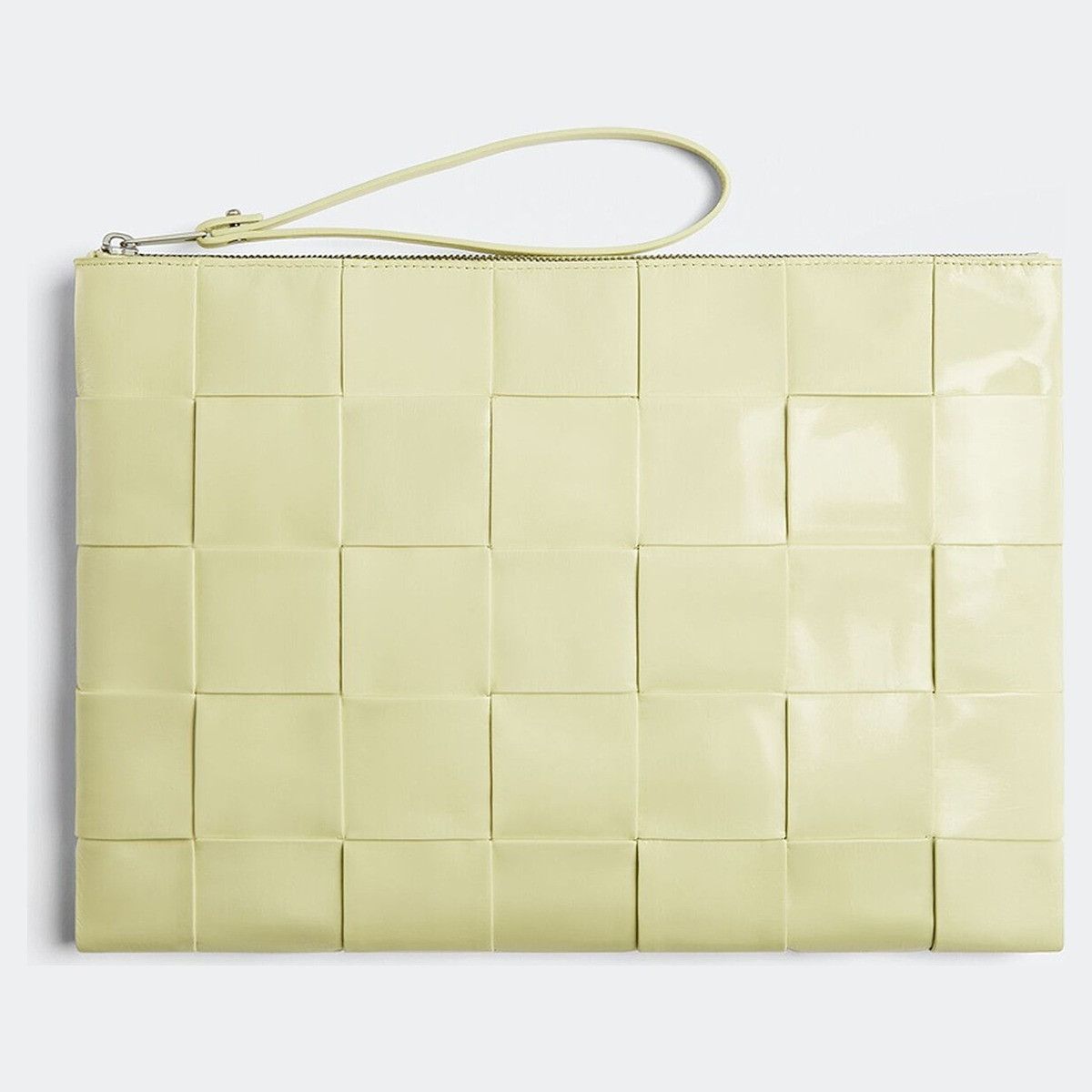 Bottega Veneta o1n1vont1124 Size: OS / Pouch in Ivory Size ONE SIZE - 1 Thumbnail