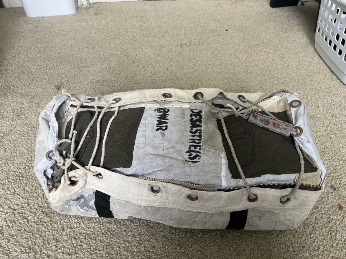 Designer × Vintage Mon Désastre – “Postal Disorder” duffle bag Size ONE SIZE - 6 Thumbnail