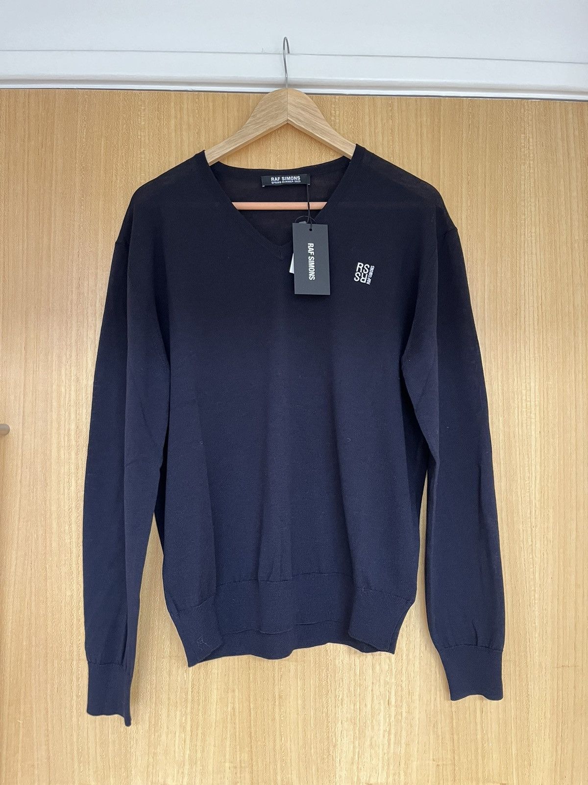 image of Raf Simons Fine Merino V Neck Jumper XL in Dark Navy, Men's